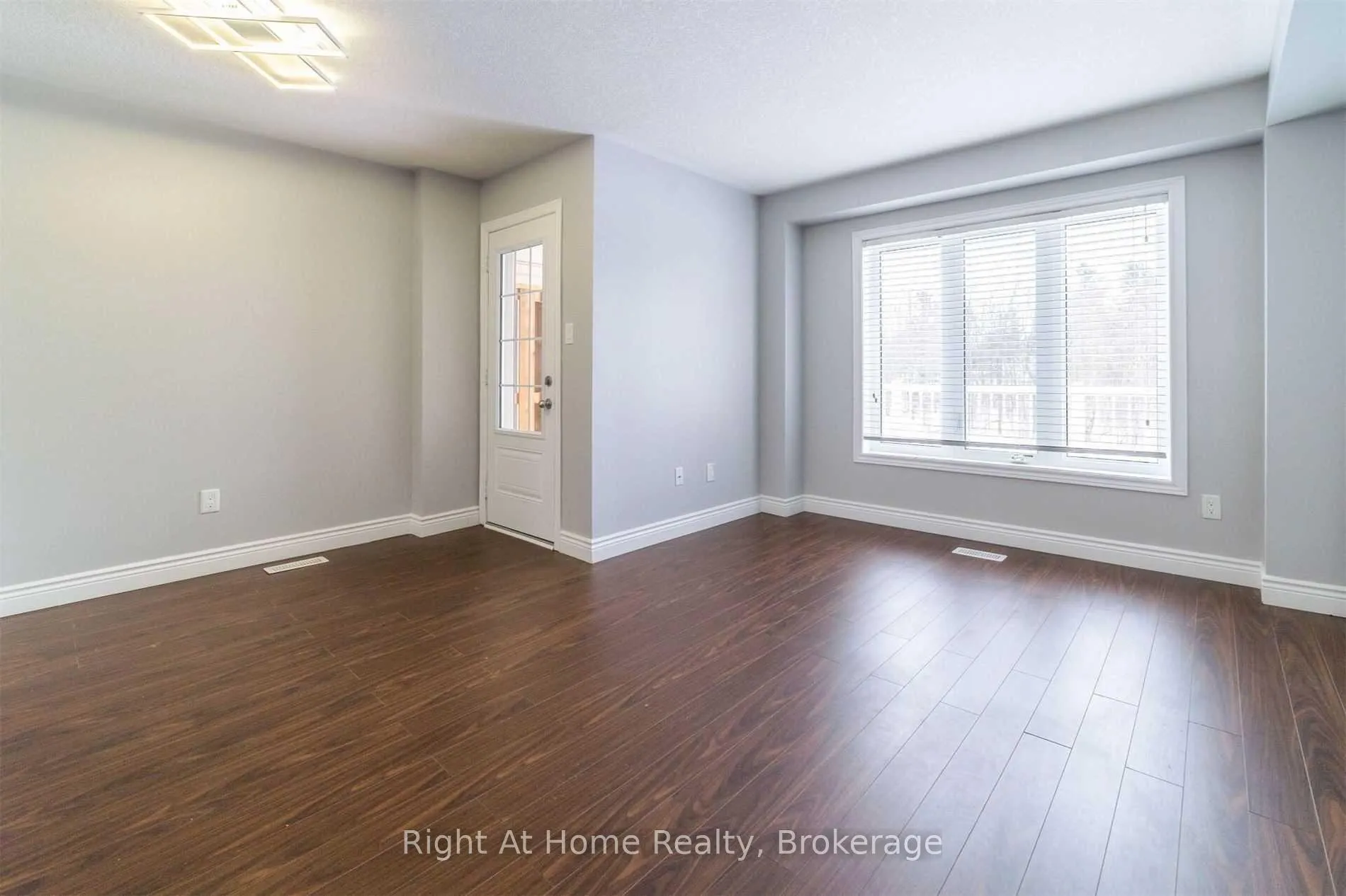 Photo 3 of 66 Knotty Pine Avenue, Cambridge, Preston Heights — HOMEH