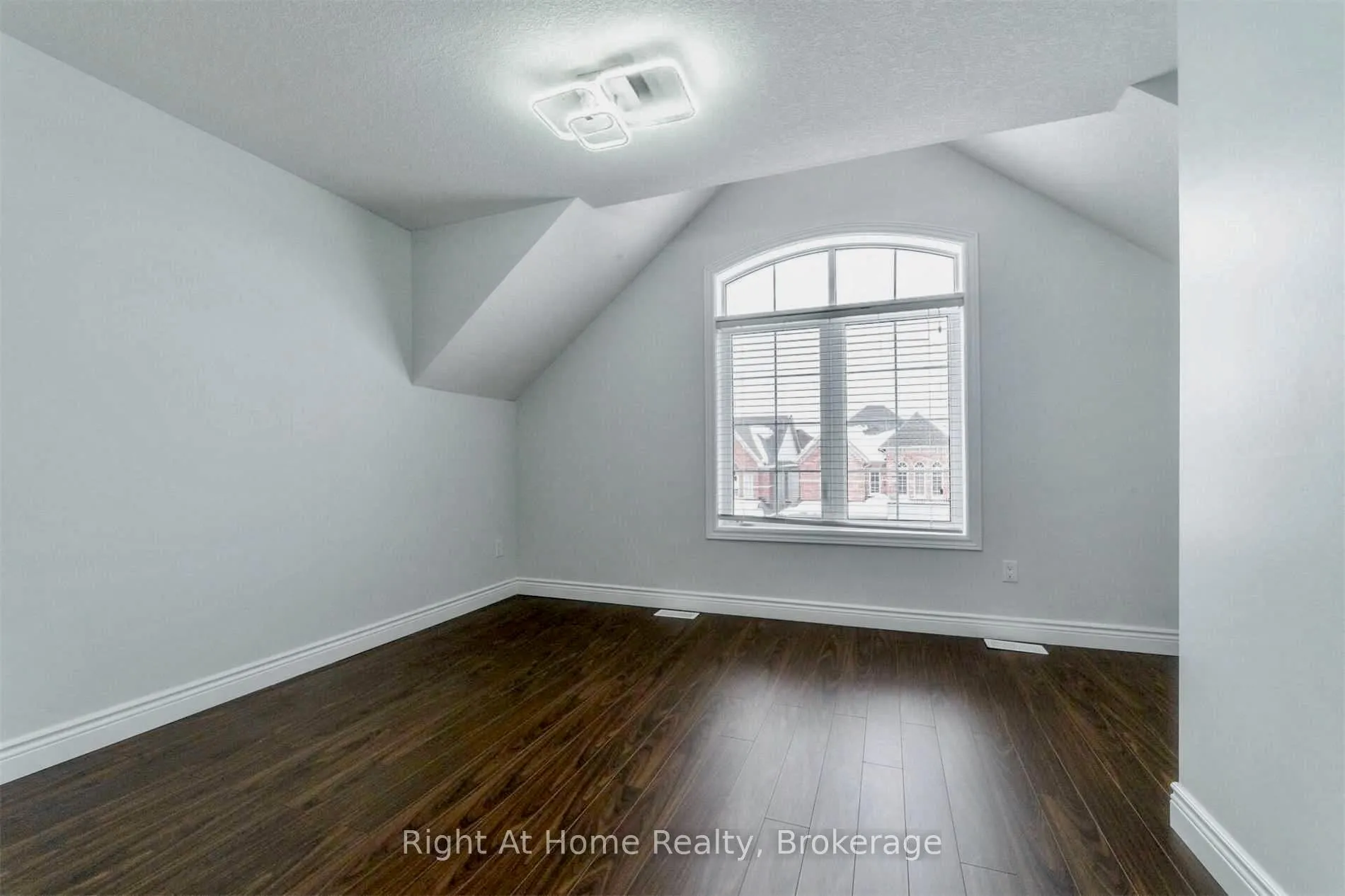 Photo 14 of 66 Knotty Pine Avenue, Cambridge, Preston Heights — HOMEH
