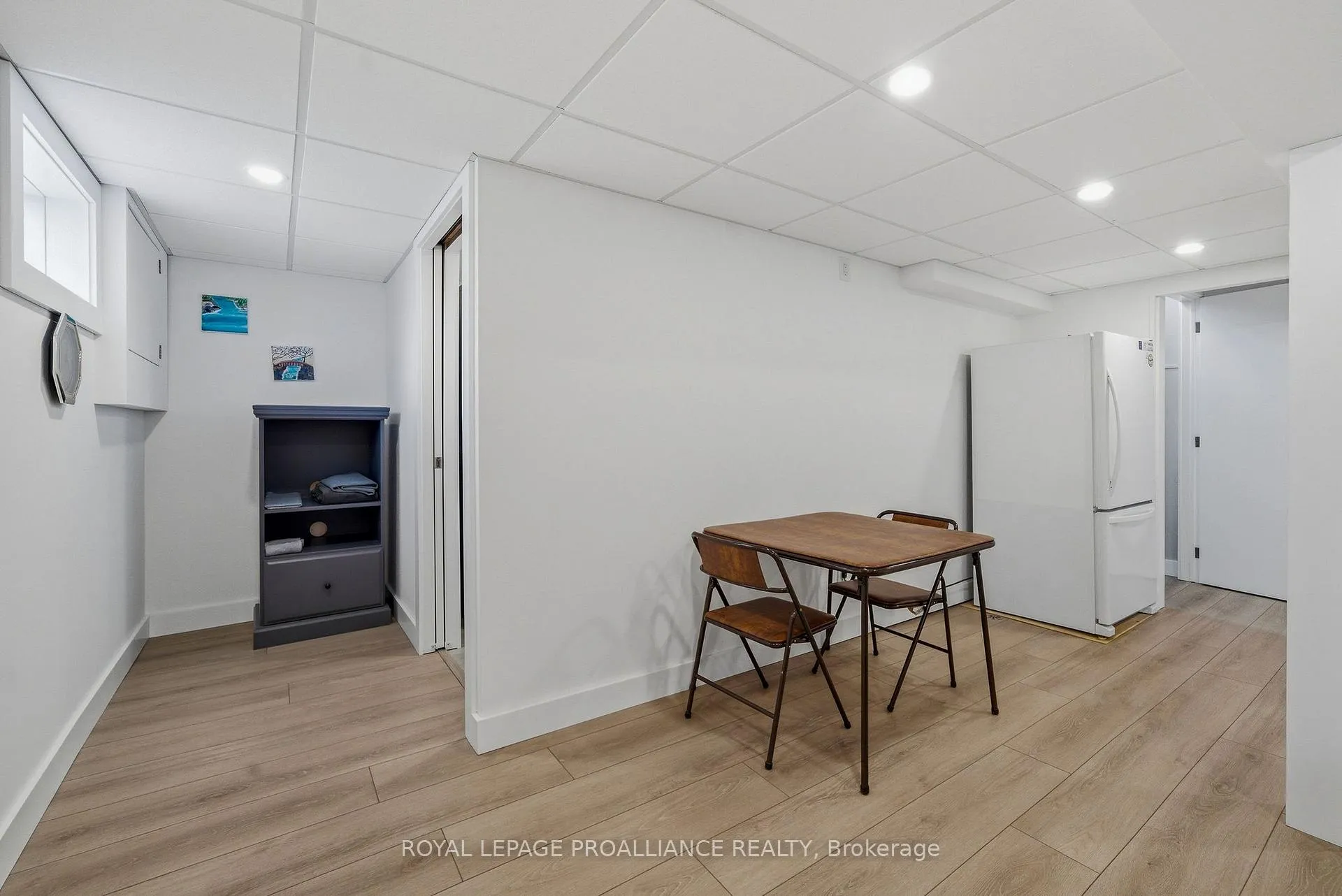 Photo 11 of 903 Naroch Boulevard, Pickering, Bay Ridges — HOMEH
