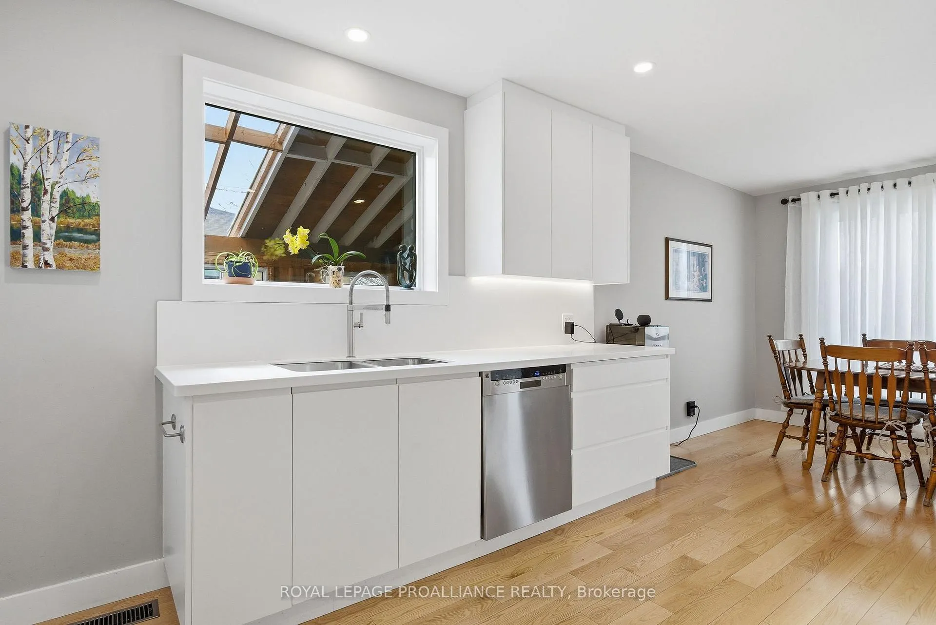 Photo 33 of 903 Naroch Boulevard, Pickering, Bay Ridges — HOMEH