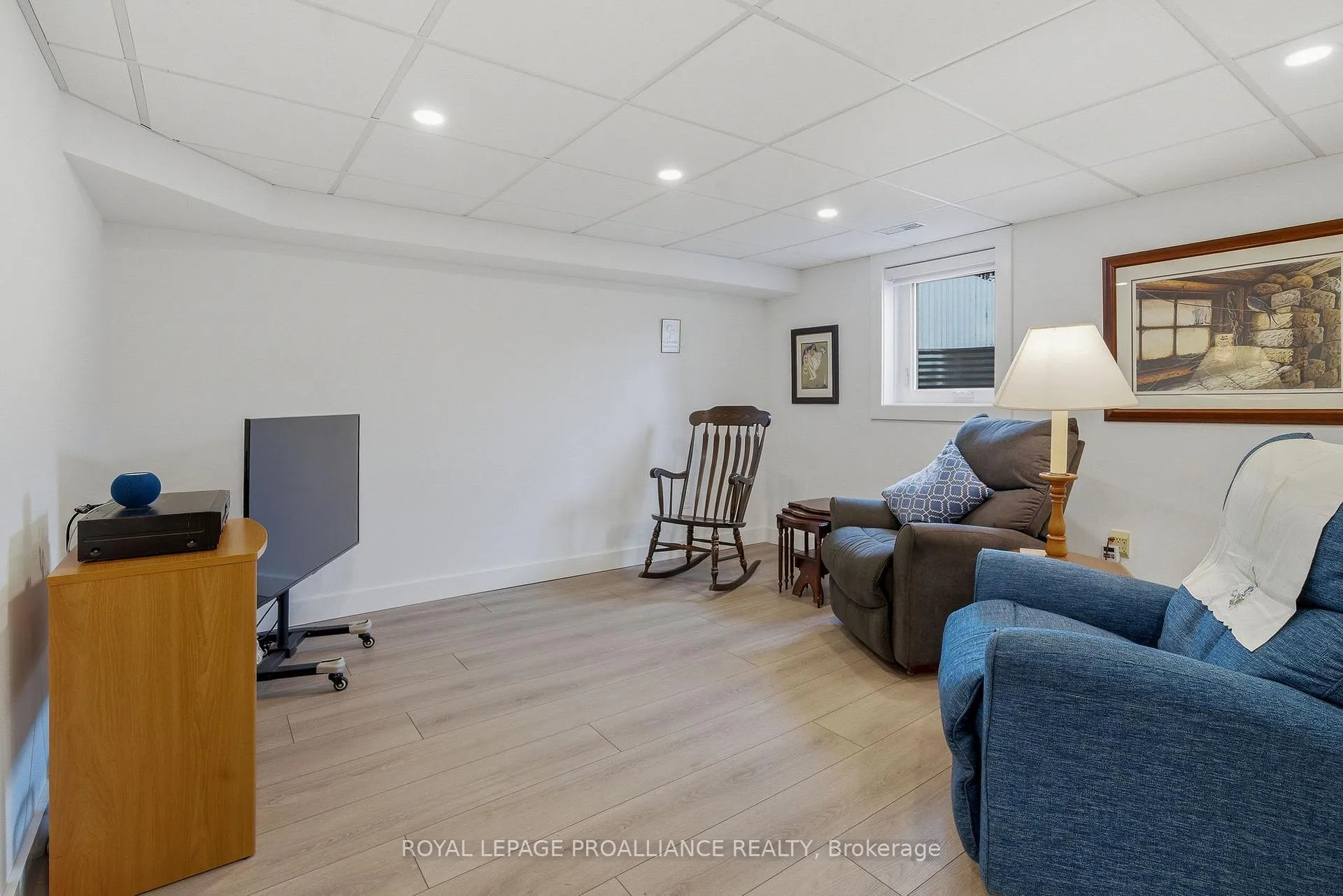 Photo 40 of 903 Naroch Boulevard, Pickering, Bay Ridges — HOMEH