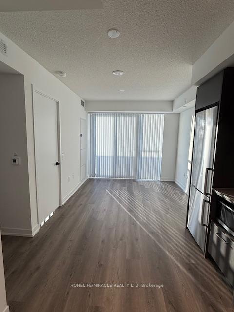 Photo 12 of Unit 1109, 195 Commerce Street, Vaughan, Vaughan Corporate Centre — HOMEH