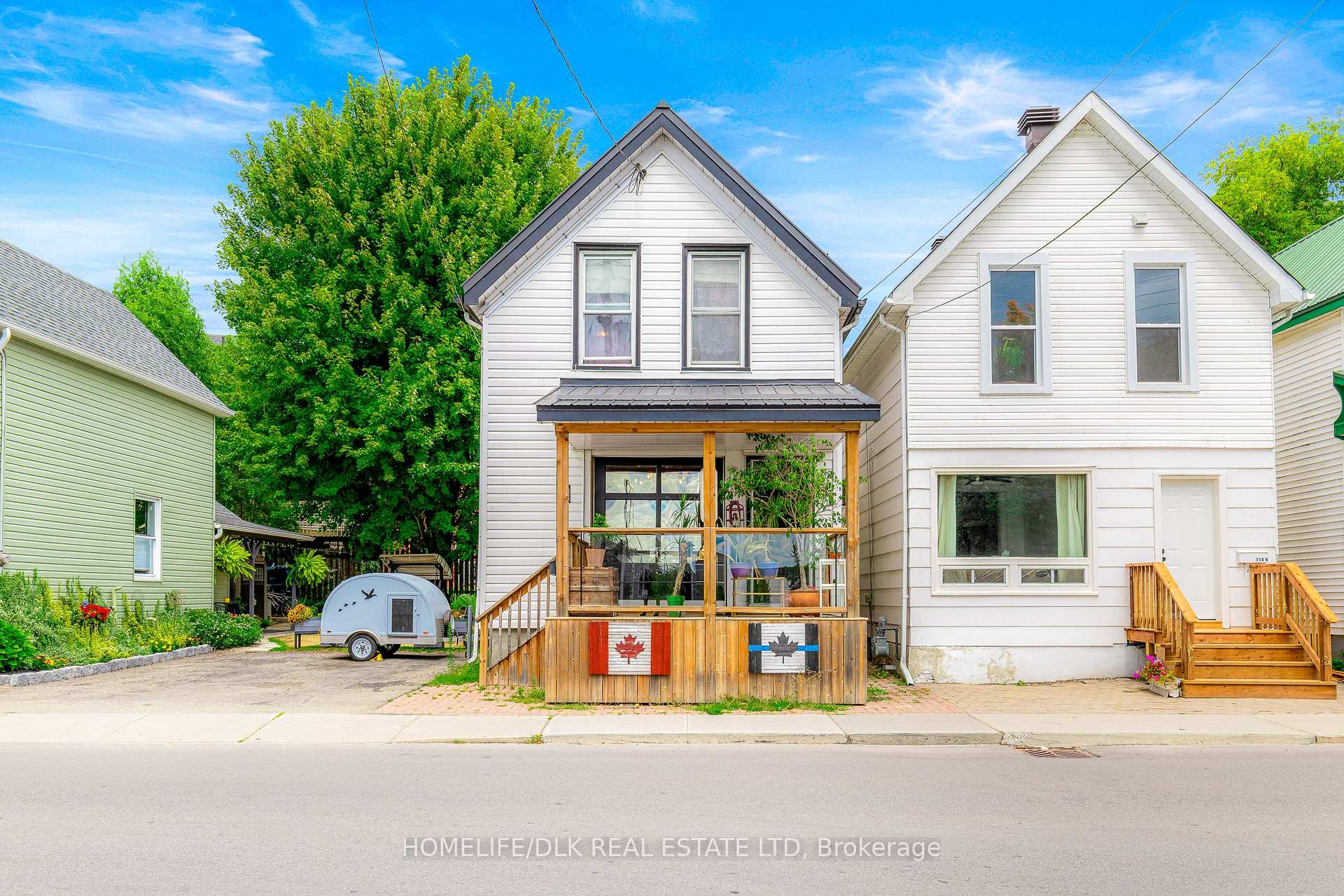 Front of 116 Water Street W