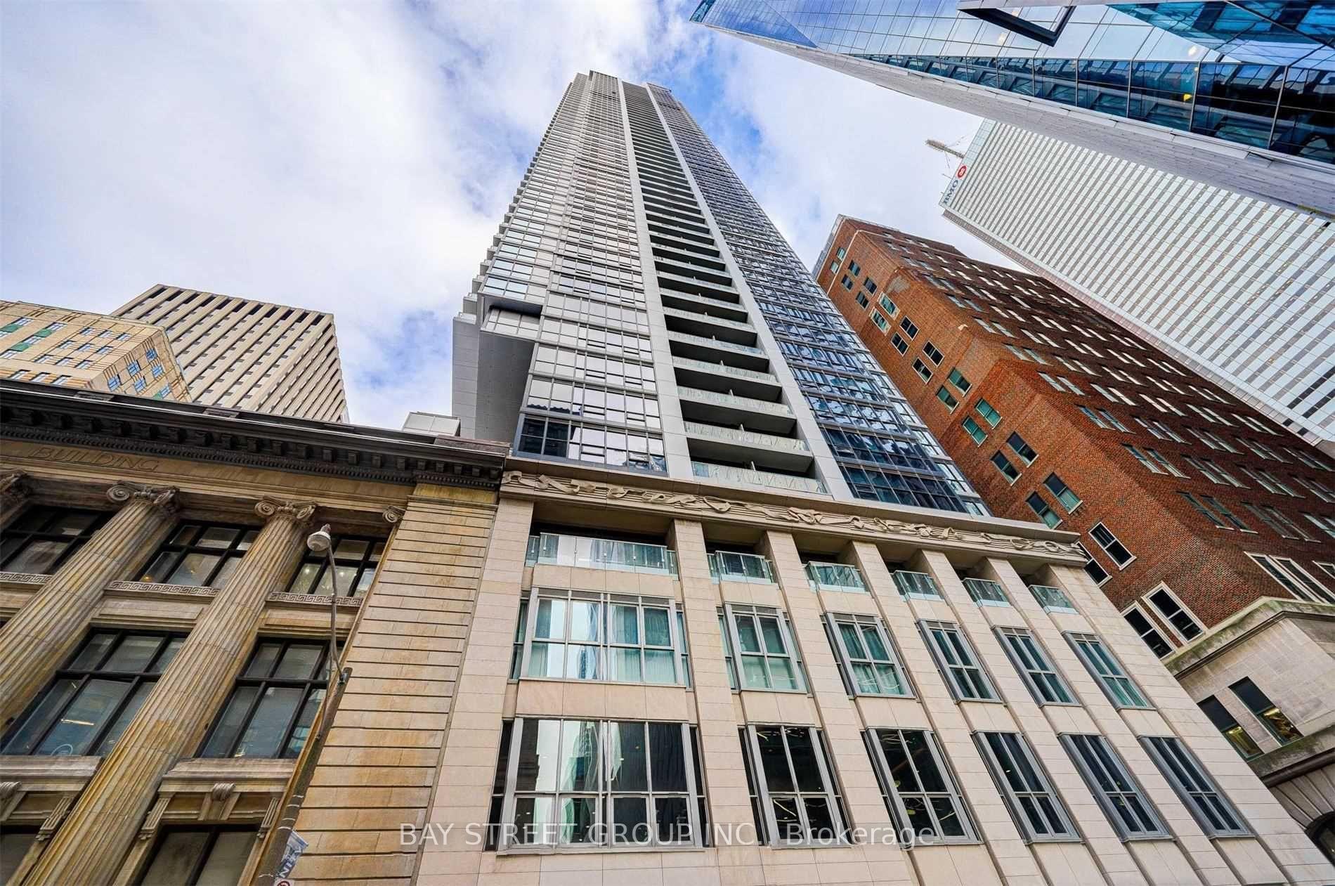 Photo 2 of Unit 2206, 70 Temperance Street, Toronto, Bay Street Corridor — HOMEH