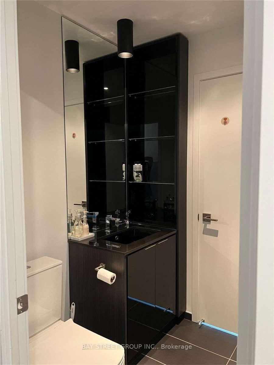 Photo 14 of Unit 2206, 70 Temperance Street, Toronto, Bay Street Corridor — HOMEH