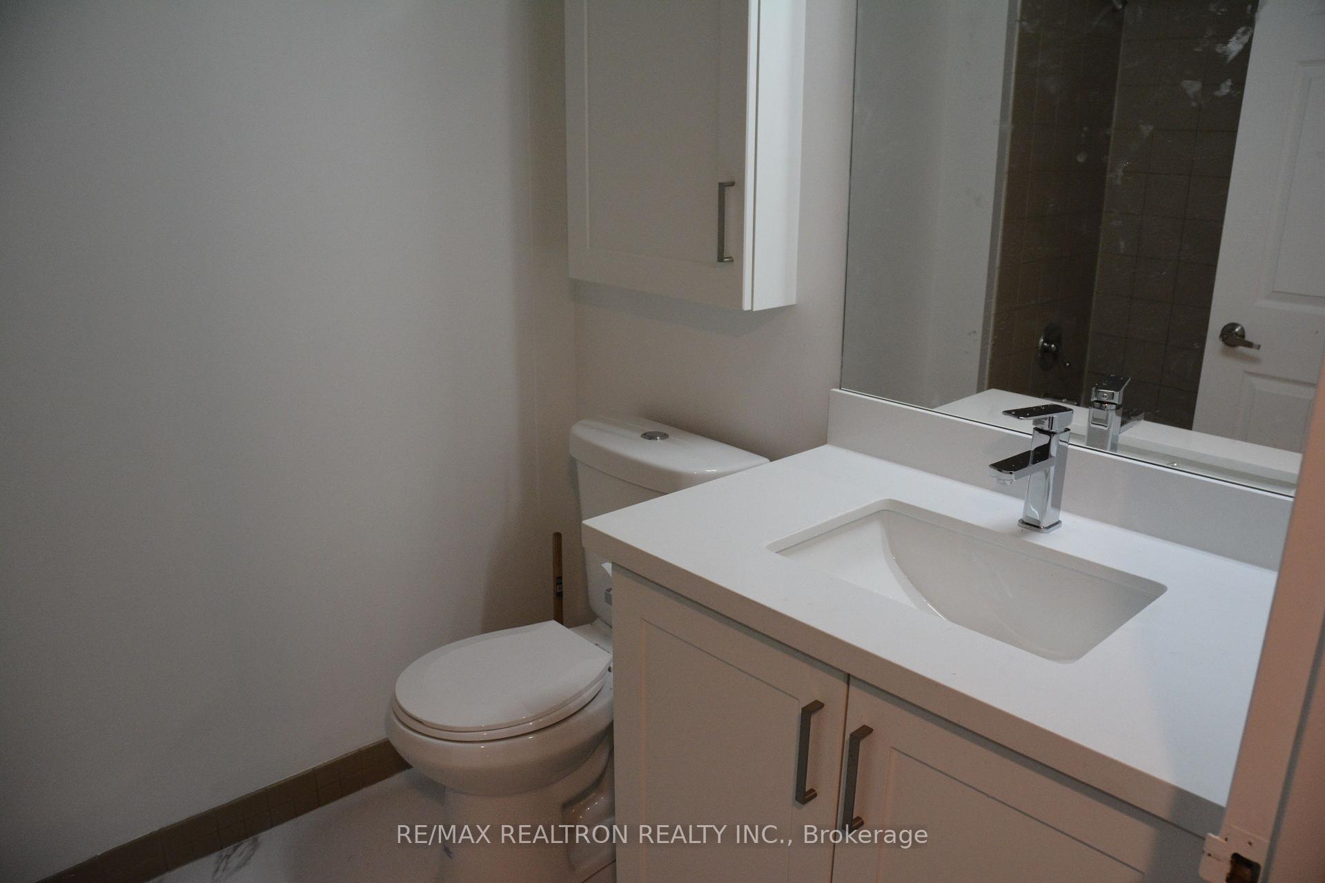 Photo 7 of Unit 1809, 705 King Street W, Toronto, Niagara — HOMEH