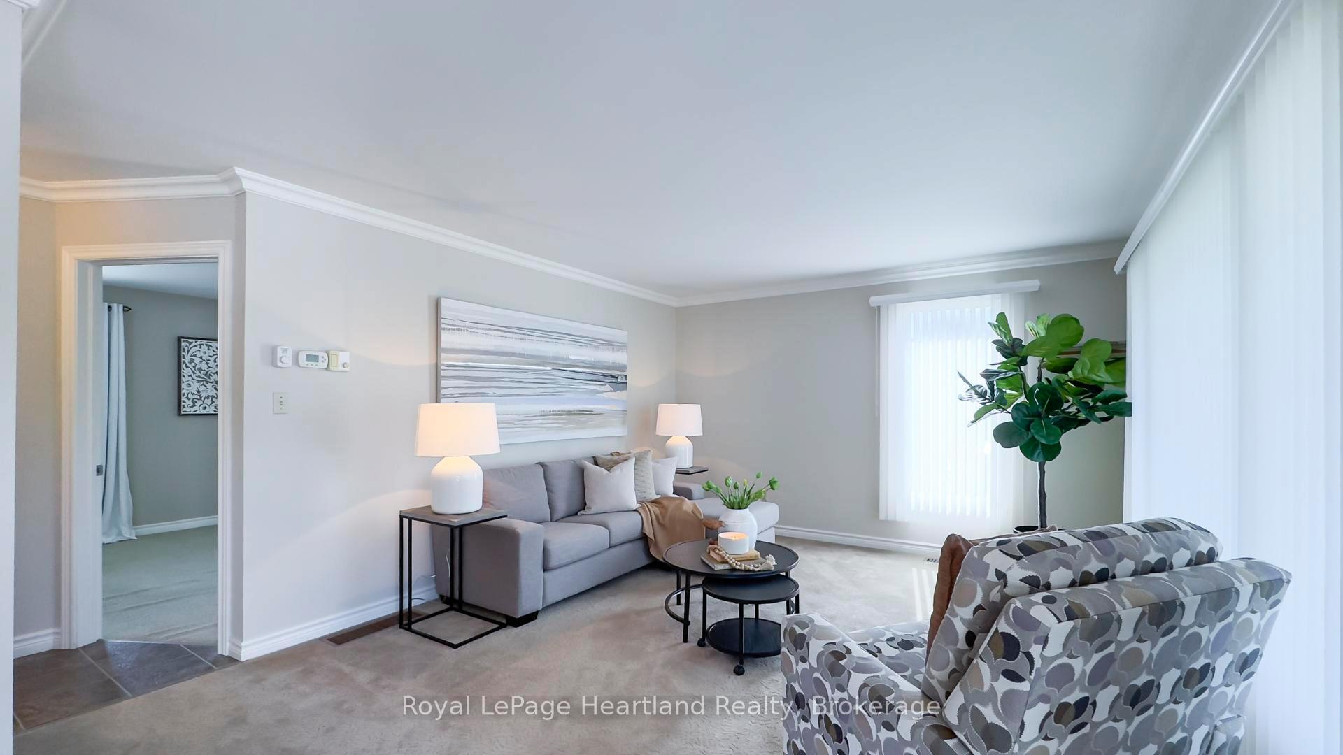 Photo 2 of 333 Ontario Street, Central Huron, Clinton — HOMEH