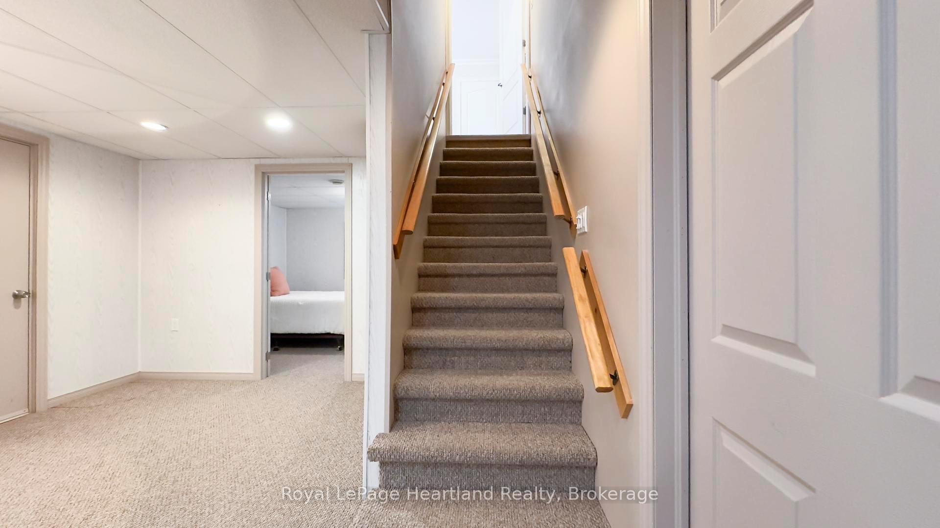 Photo 20 of 333 Ontario Street, Central Huron, Clinton — HOMEH