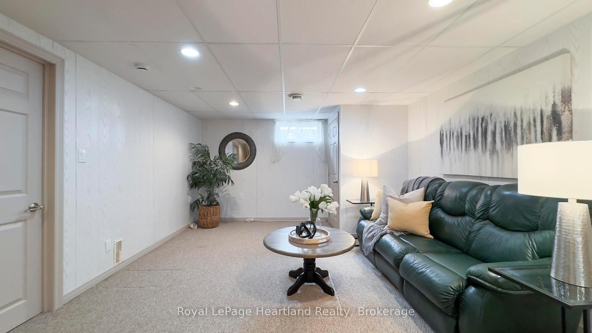 Photo 22 of 333 Ontario Street, Central Huron, Clinton — HOMEH