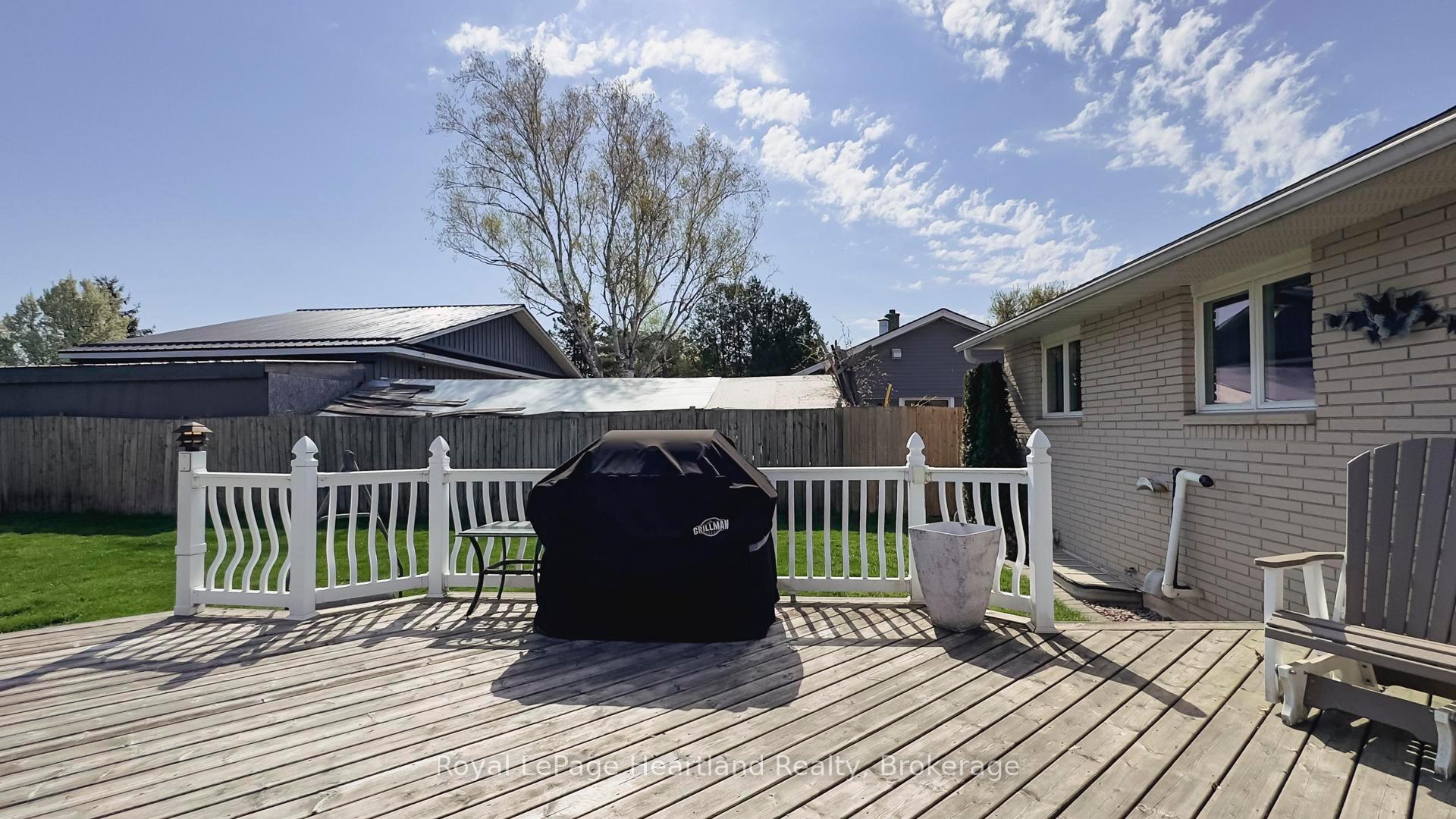 Photo 30 of 333 Ontario Street, Central Huron, Clinton — HOMEH