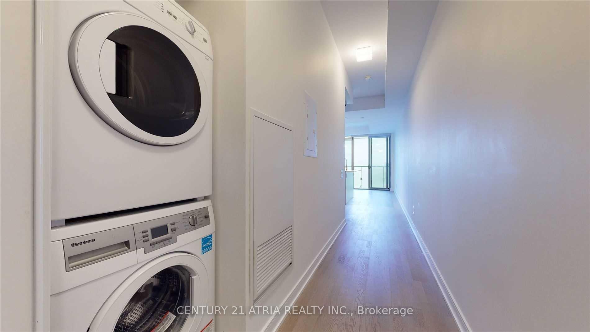 Photo 6 of Unit 1012, 57 St Joseph Street, Toronto, Bay Street Corridor — HOMEH