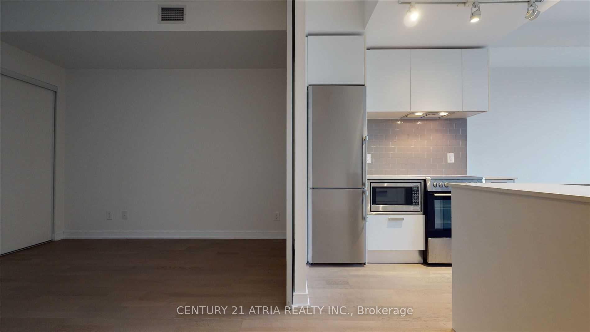 Photo 8 of Unit 1012, 57 St Joseph Street, Toronto, Bay Street Corridor — HOMEH