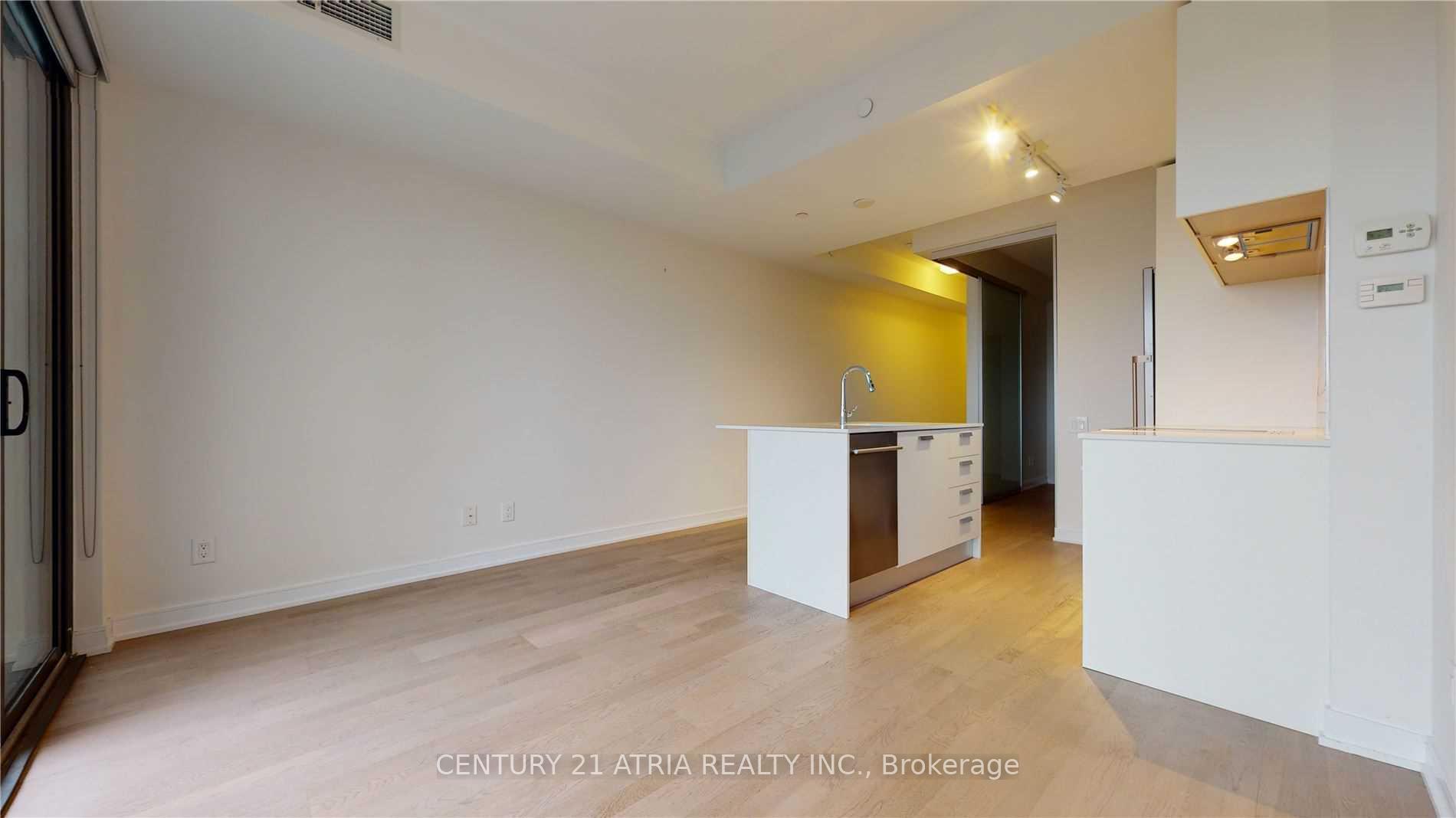 Photo 10 of Unit 1012, 57 St Joseph Street, Toronto, Bay Street Corridor — HOMEH