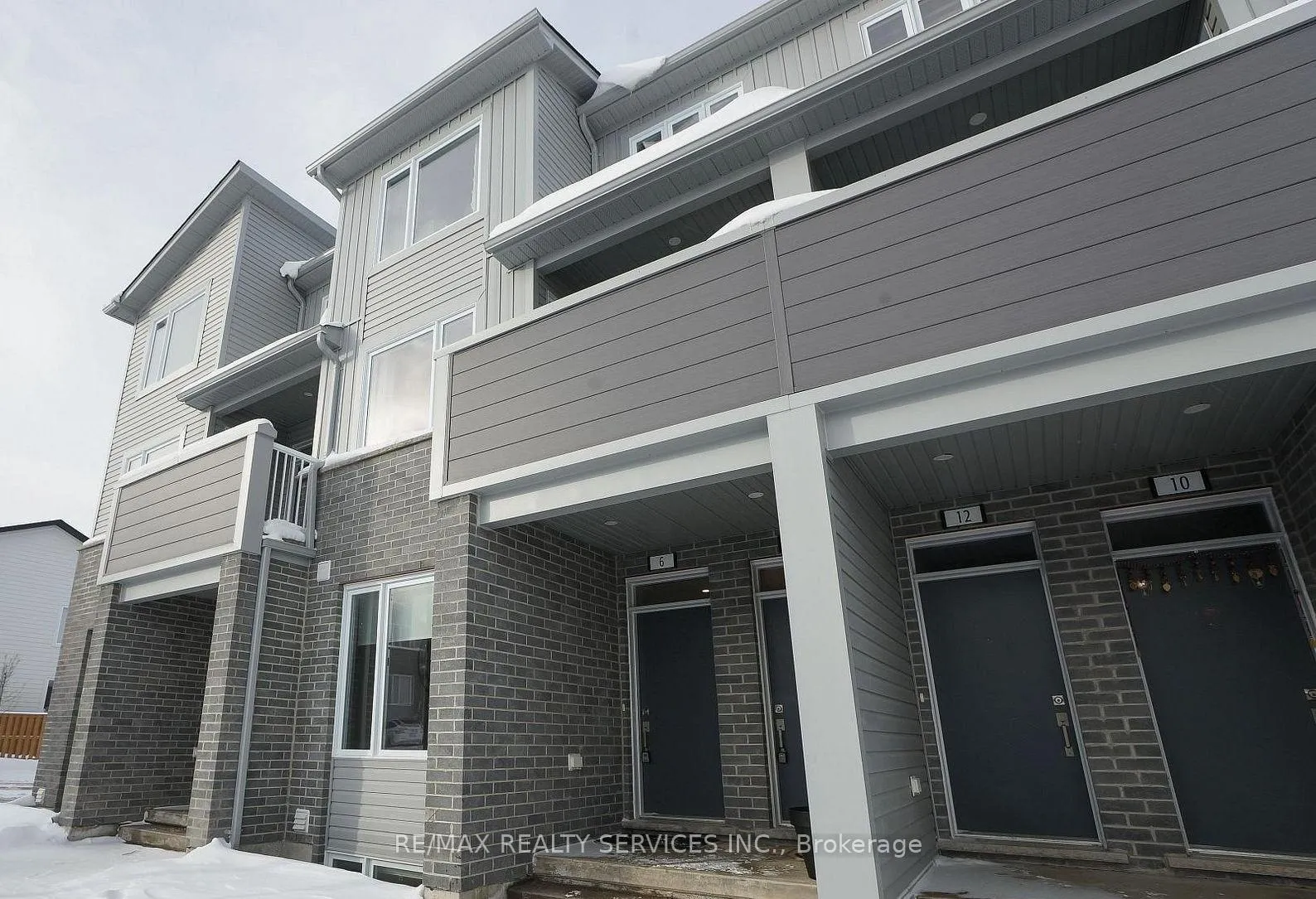Front of Unit 12, 925 Deveron Crescent