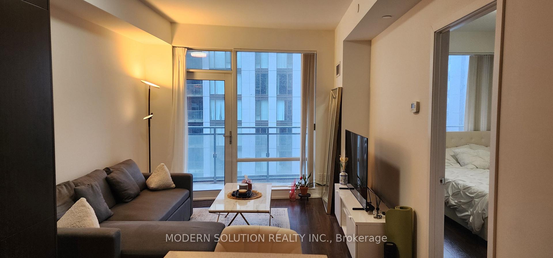 Photo 3 of Unit 1712, 21 Widmer Street, Toronto, Waterfront Communities — HOMEH