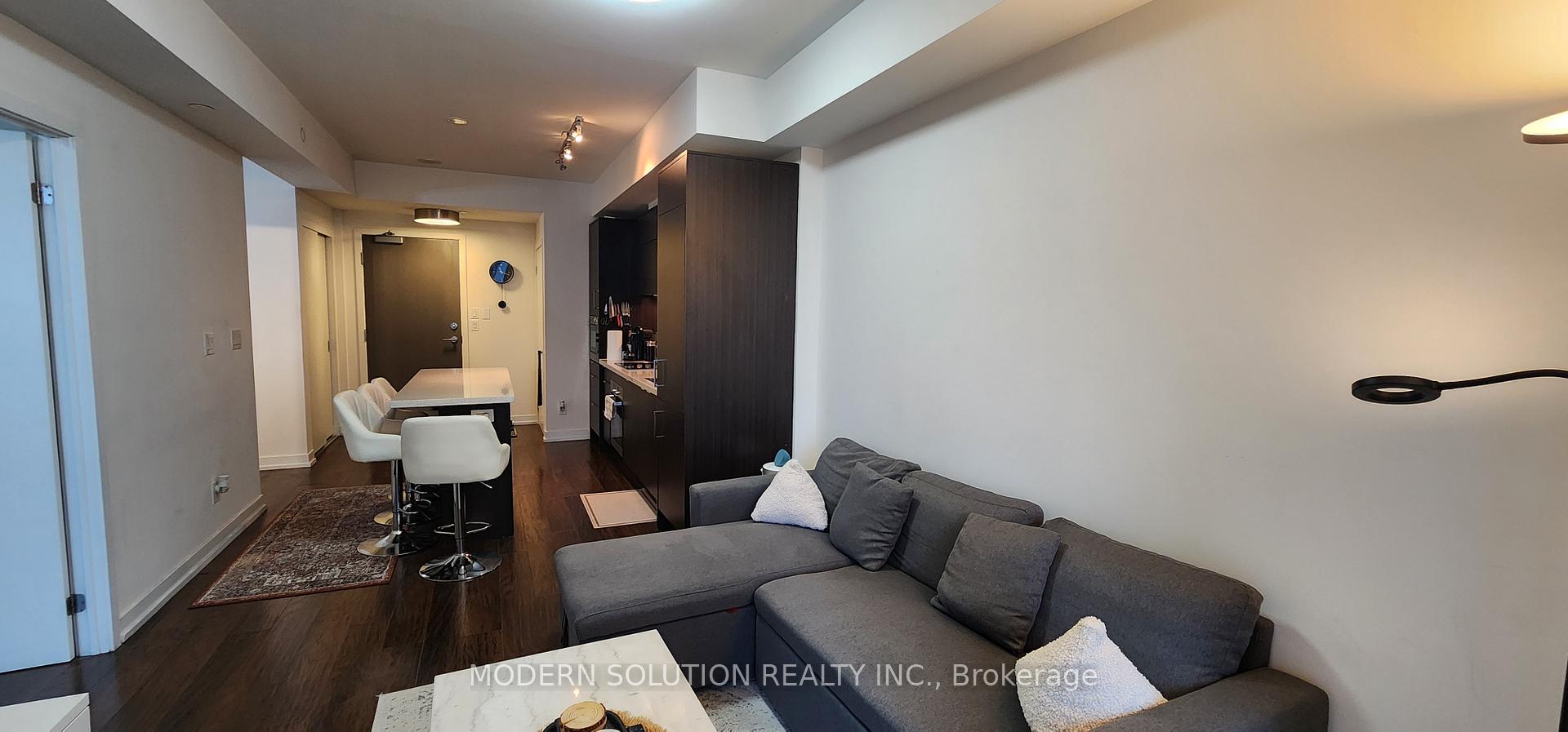 Photo 5 of Unit 1712, 21 Widmer Street, Toronto, Waterfront Communities — HOMEH