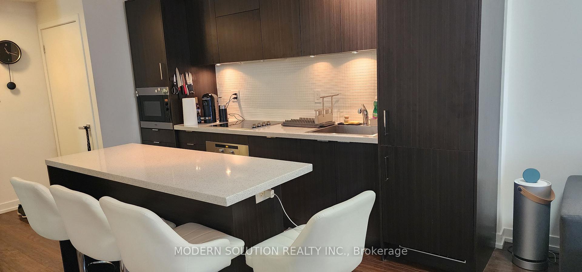 Photo 9 of Unit 1712, 21 Widmer Street, Toronto, Waterfront Communities — HOMEH