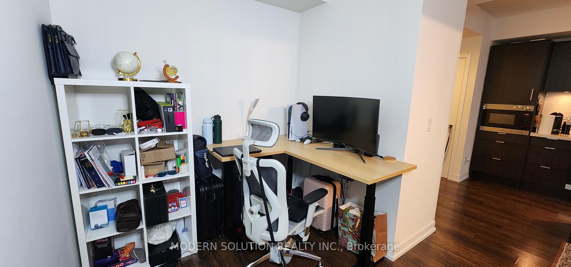 Photo 15 of Unit 1712, 21 Widmer Street, Toronto, Waterfront Communities — HOMEH