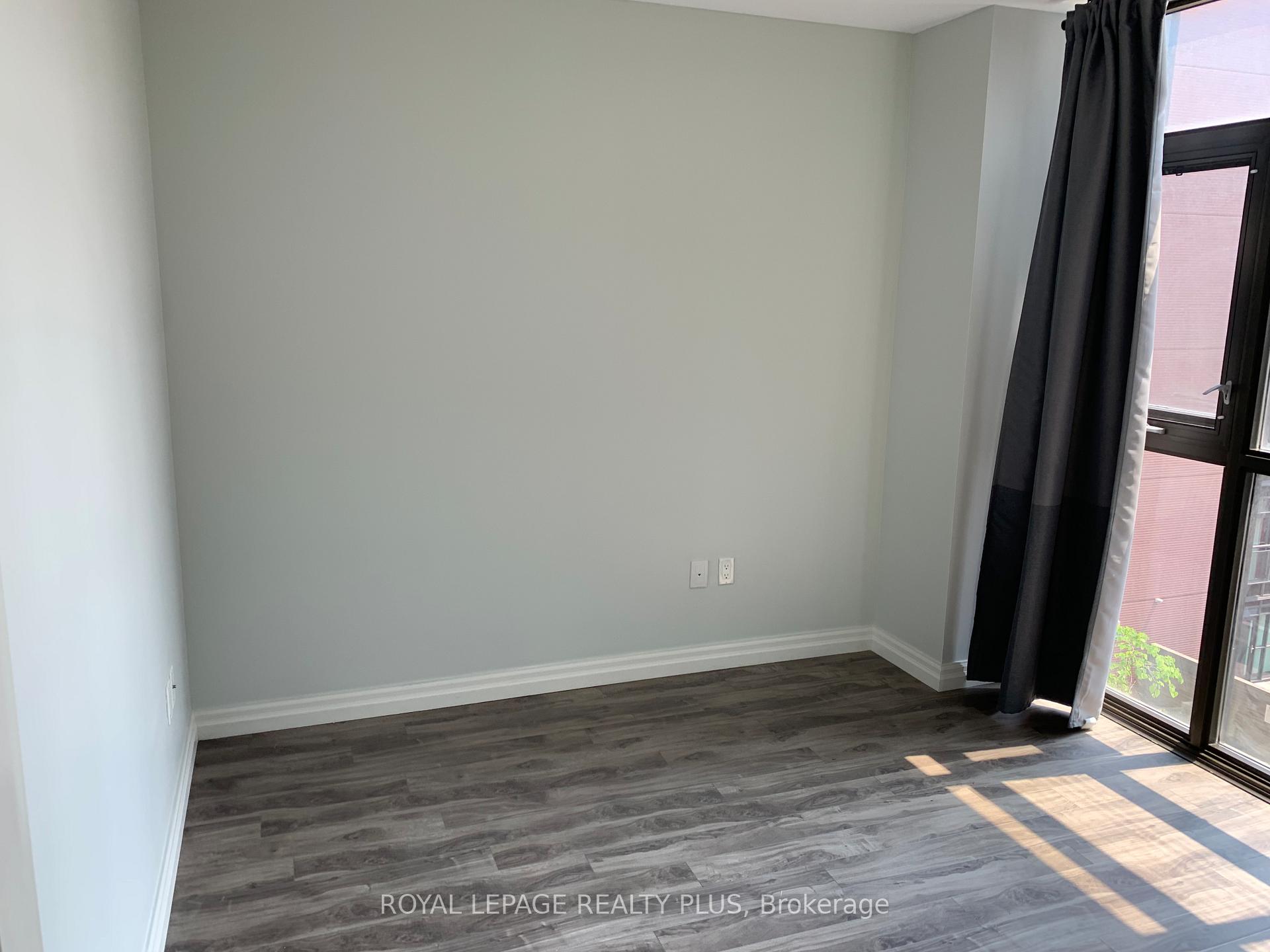 Photo 7 of Unit 713, 112 King Street E, Hamilton, Beasley — HOMEH