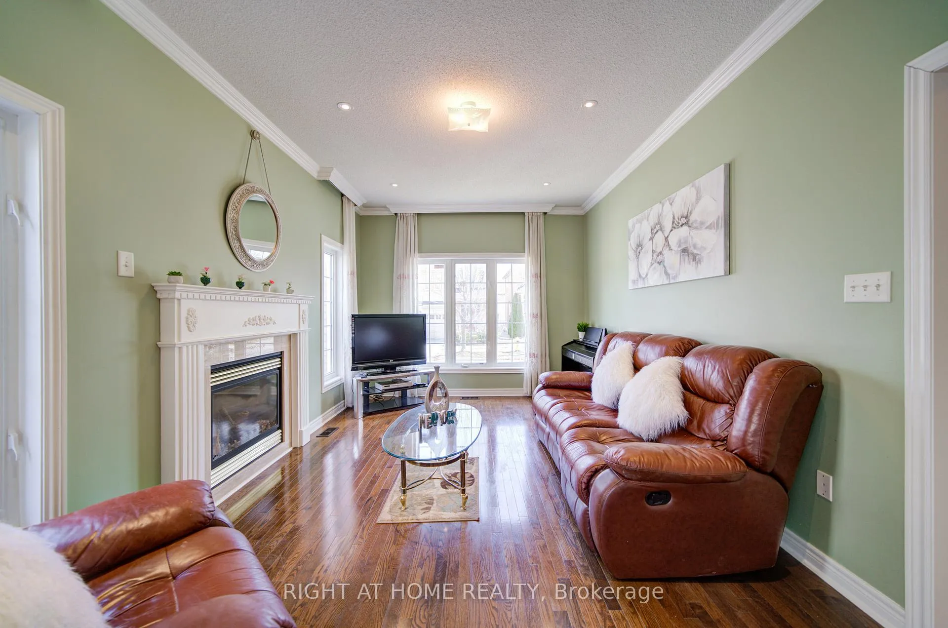 Photo 1 of 115 Westolivia Trail, Vaughan, Patterson — HOMEH