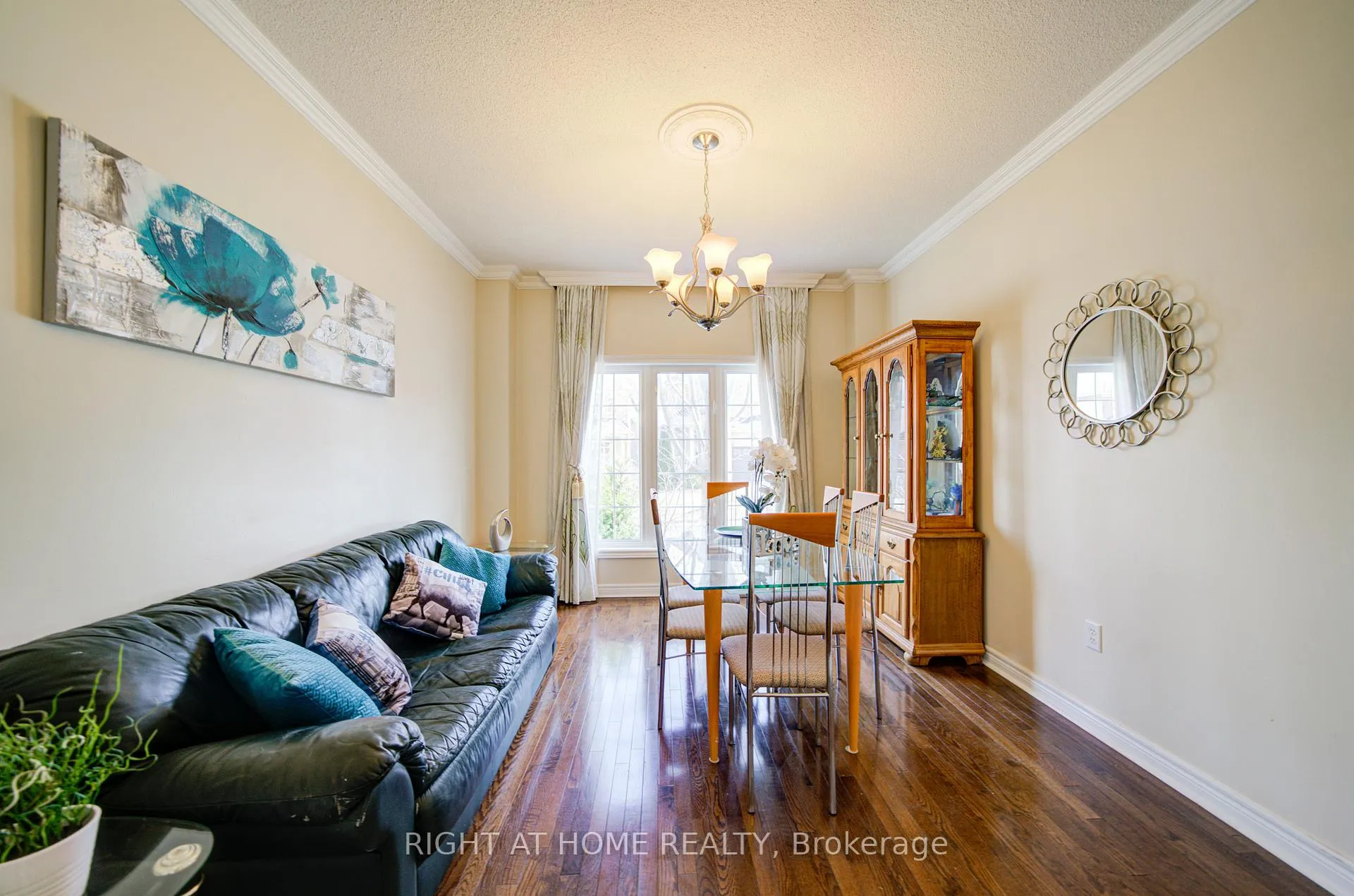 Photo 10 of 115 Westolivia Trail, Vaughan, Patterson — HOMEH