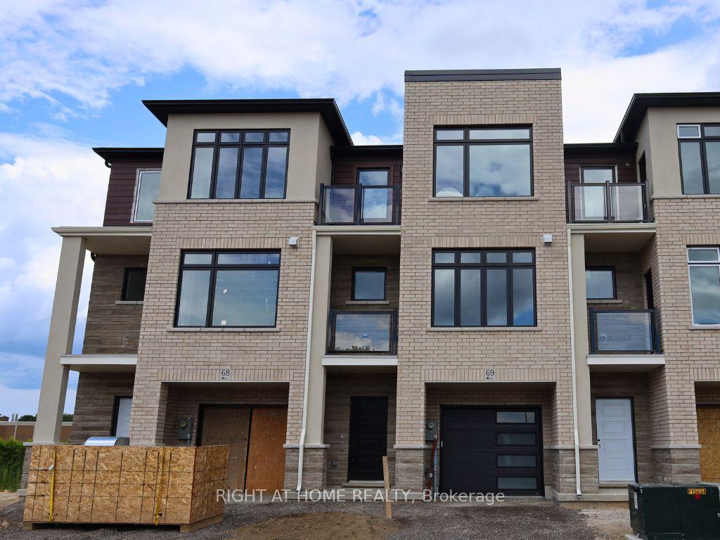 Photo 1 of 69 Fernridge Common Street, St. Catharines, Carlton/Bunting — HOMEH