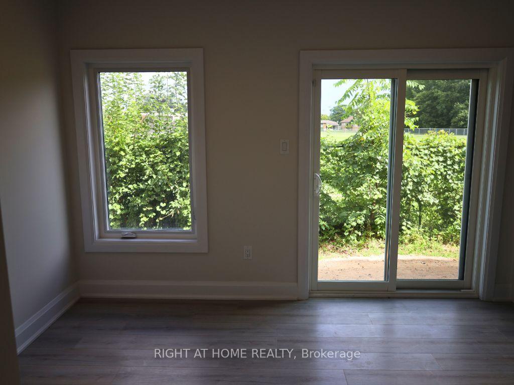 Photo 7 of 69 Fernridge Common Street, St. Catharines, Carlton/Bunting — HOMEH