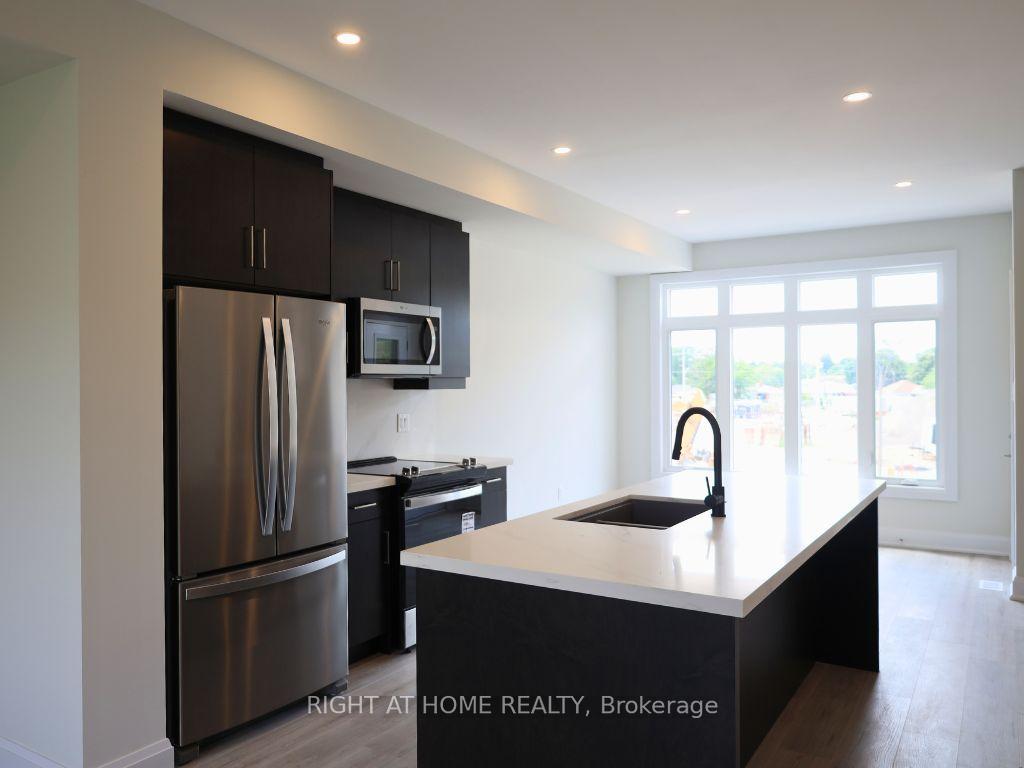 Photo 15 of 69 Fernridge Common Street, St. Catharines, Carlton/Bunting — HOMEH