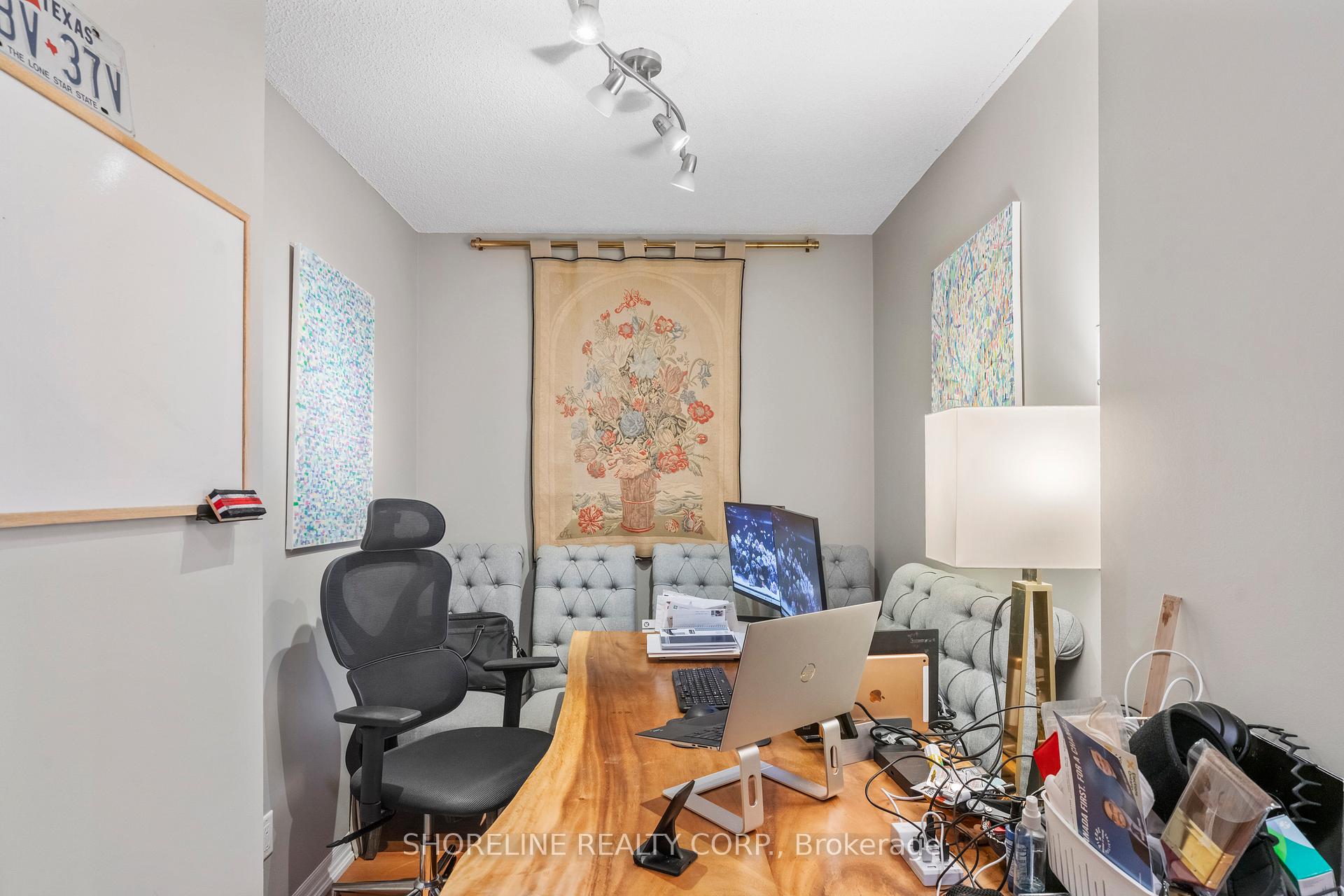Photo 6 of Unit 306, 1403 Royal York Road, Etobicoke, Humber Heights — HOMEH