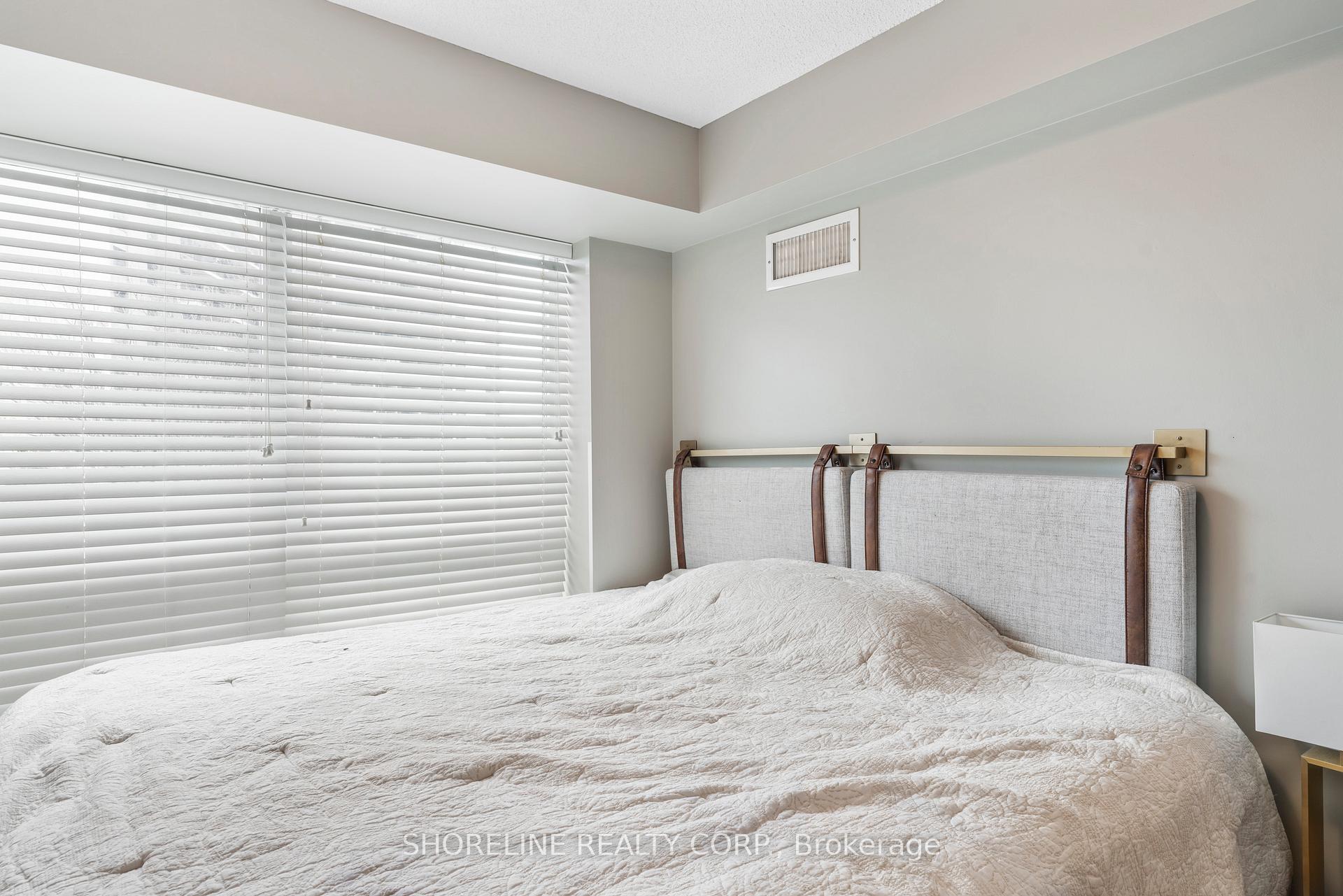 Photo 13 of Unit 306, 1403 Royal York Road, Etobicoke, Humber Heights — HOMEH