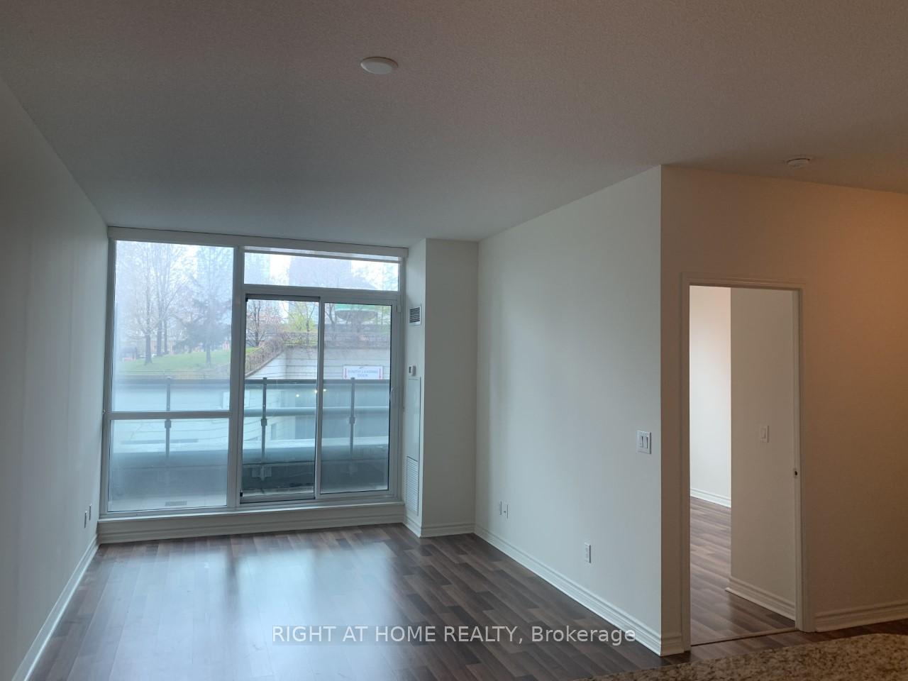 Photo 4 of Unit 210, 25 Lower Simcoe Street, Toronto, Waterfront Communities — HOMEH