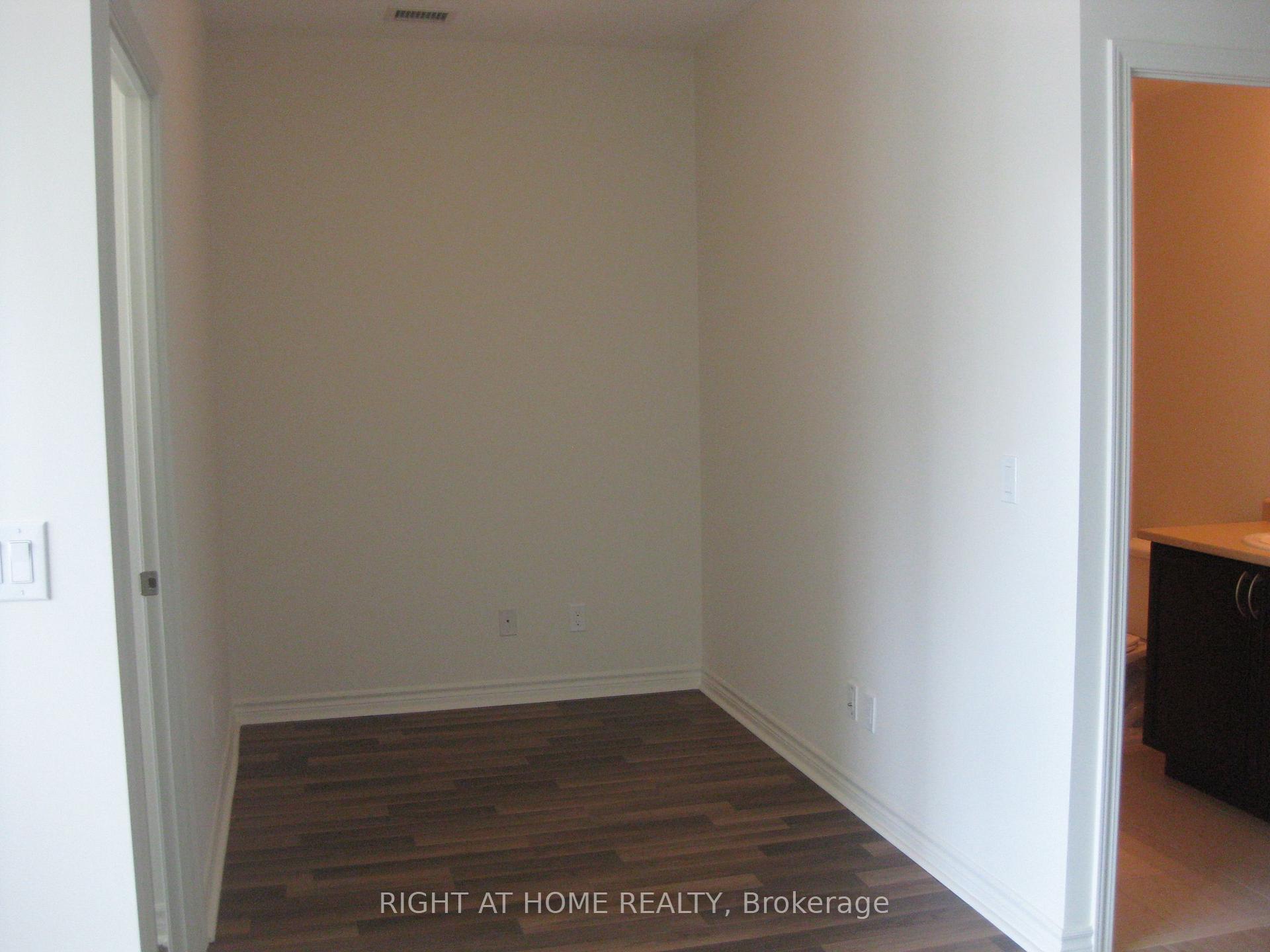 Photo 9 of Unit 210, 25 Lower Simcoe Street, Toronto, Waterfront Communities — HOMEH