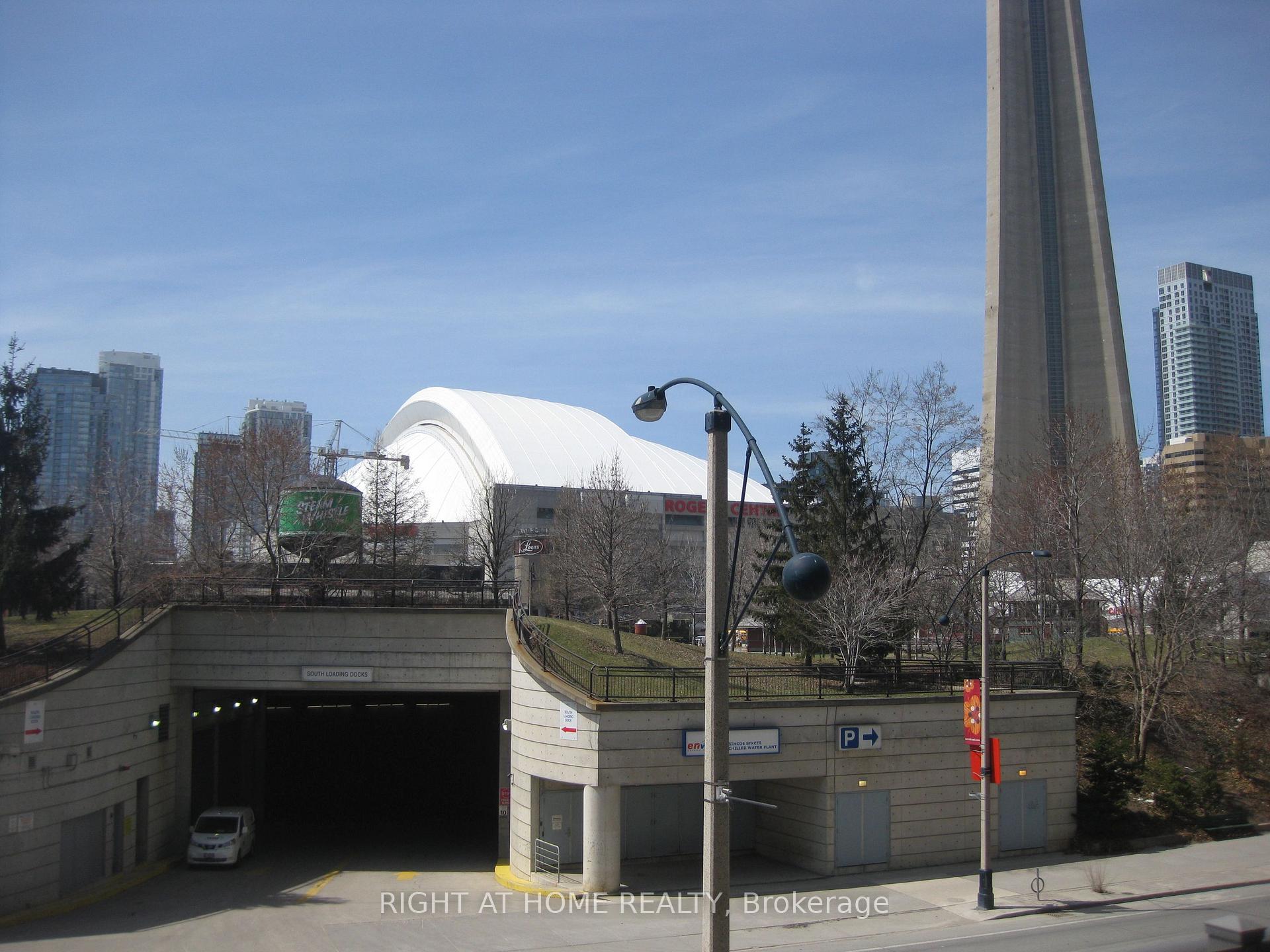 Photo 10 of Unit 210, 25 Lower Simcoe Street, Toronto, Waterfront Communities — HOMEH