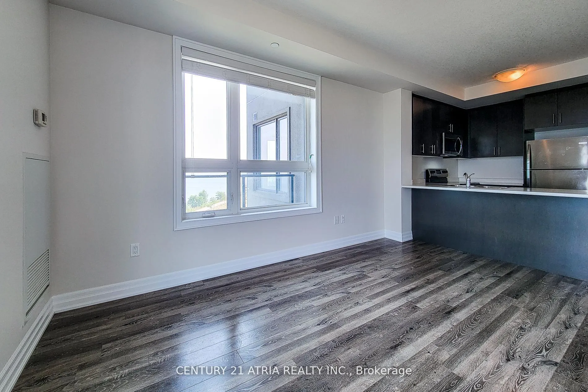 Photo 7 of Unit 508, 101 Shoreview Place, Hamilton, Lakeshore — HOMEH