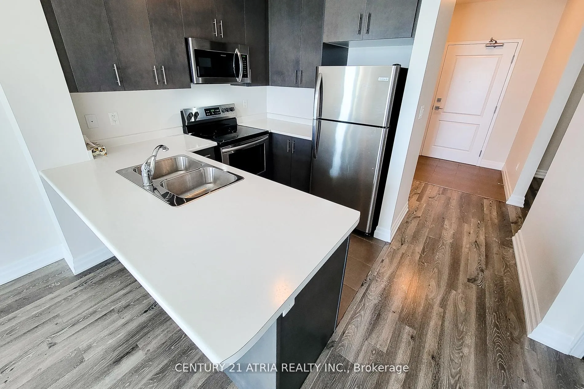 Photo 19 of Unit 508, 101 Shoreview Place, Hamilton, Lakeshore — HOMEH