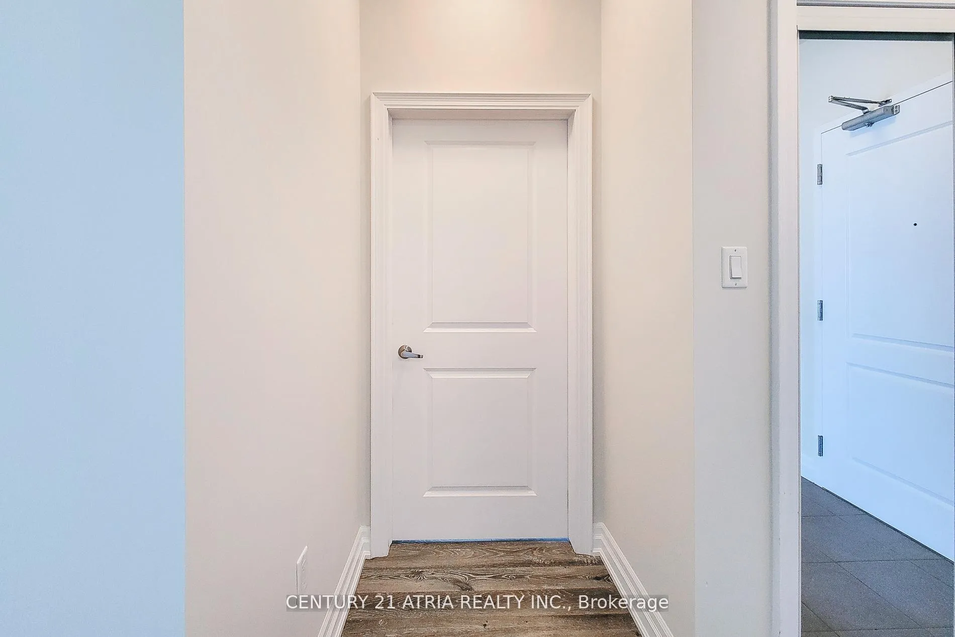 Photo 20 of Unit 508, 101 Shoreview Place, Hamilton, Lakeshore — HOMEH