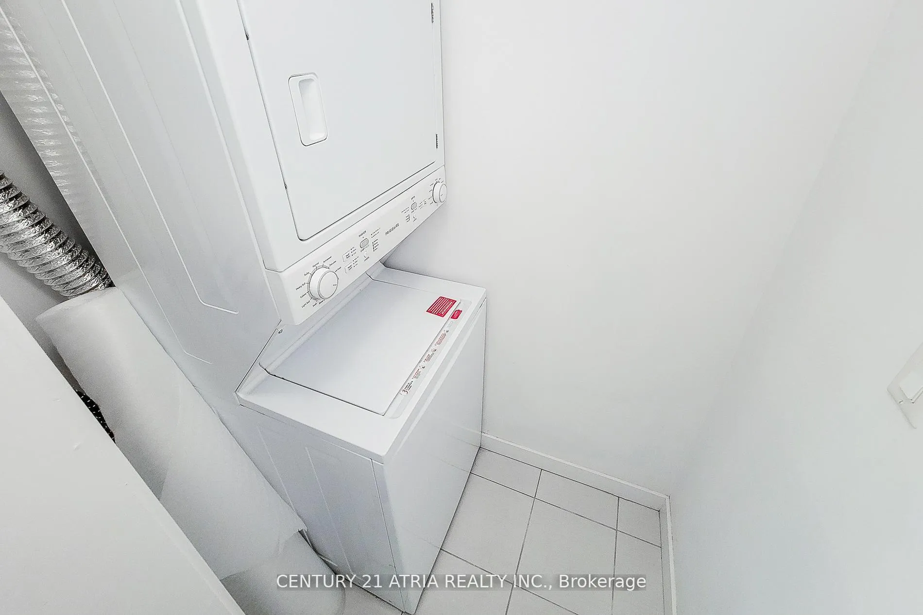 Photo 34 of Unit 508, 101 Shoreview Place, Hamilton, Lakeshore — HOMEH