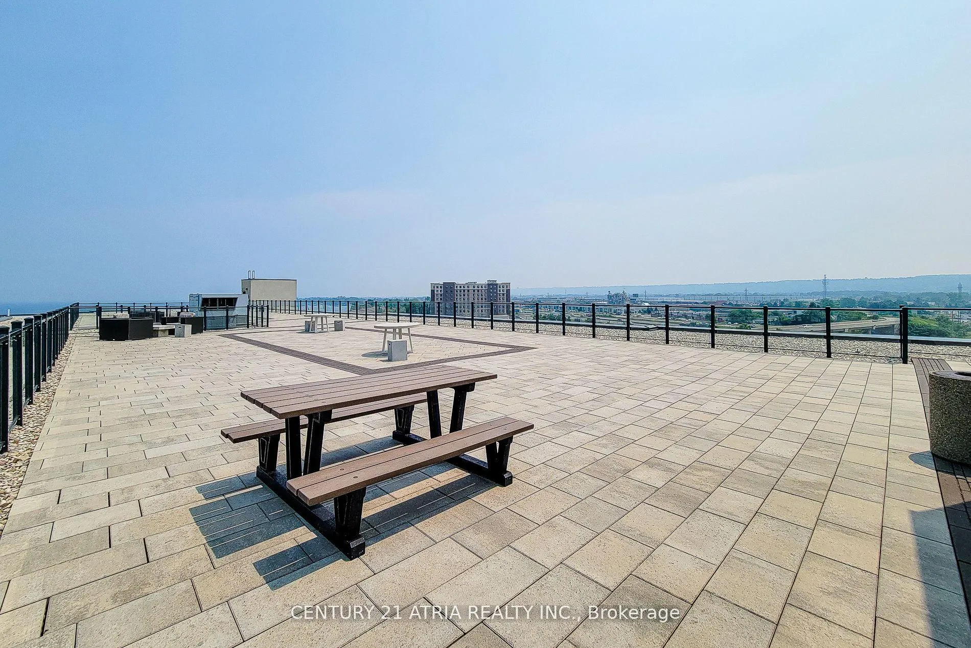 Photo 40 of Unit 508, 101 Shoreview Place, Hamilton, Lakeshore — HOMEH
