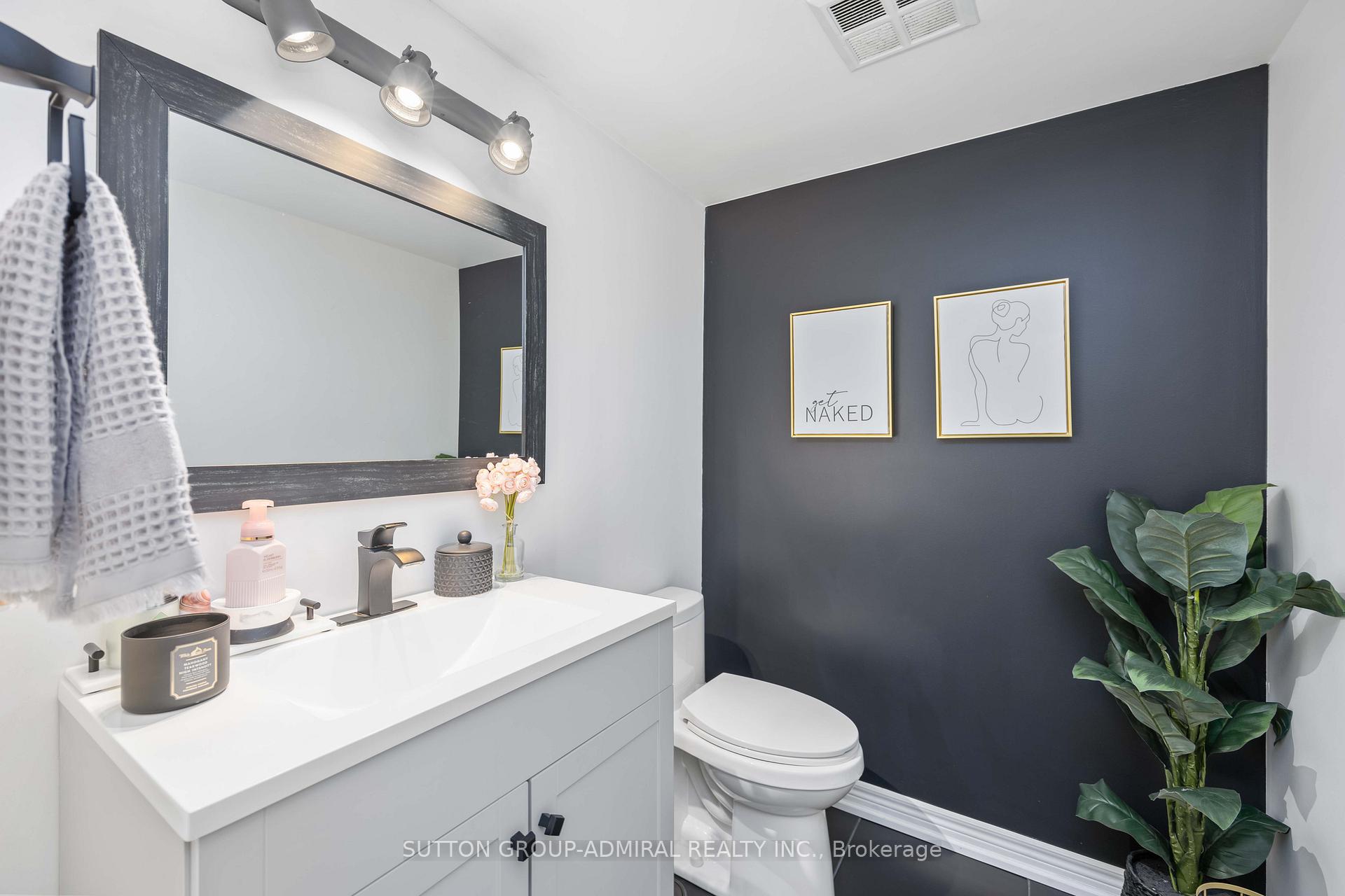 Photo 3 of Unit 1109, 50 Disera Drive, Vaughan, Beverley Glen — HOMEH