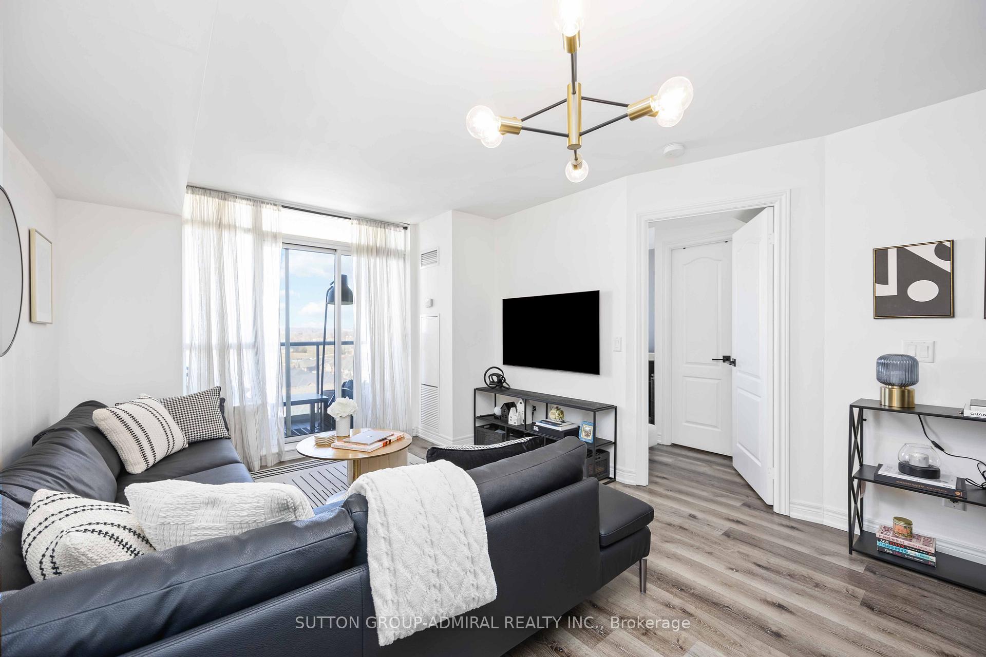 Photo 4 of Unit 1109, 50 Disera Drive, Vaughan, Beverley Glen — HOMEH