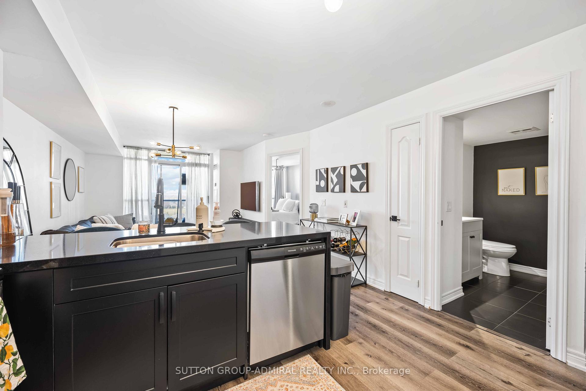 Photo 10 of Unit 1109, 50 Disera Drive, Vaughan, Beverley Glen — HOMEH