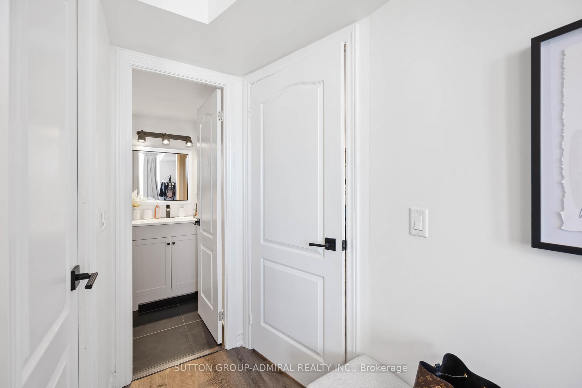 Photo 19 of Unit 1109, 50 Disera Drive, Vaughan, Beverley Glen — HOMEH