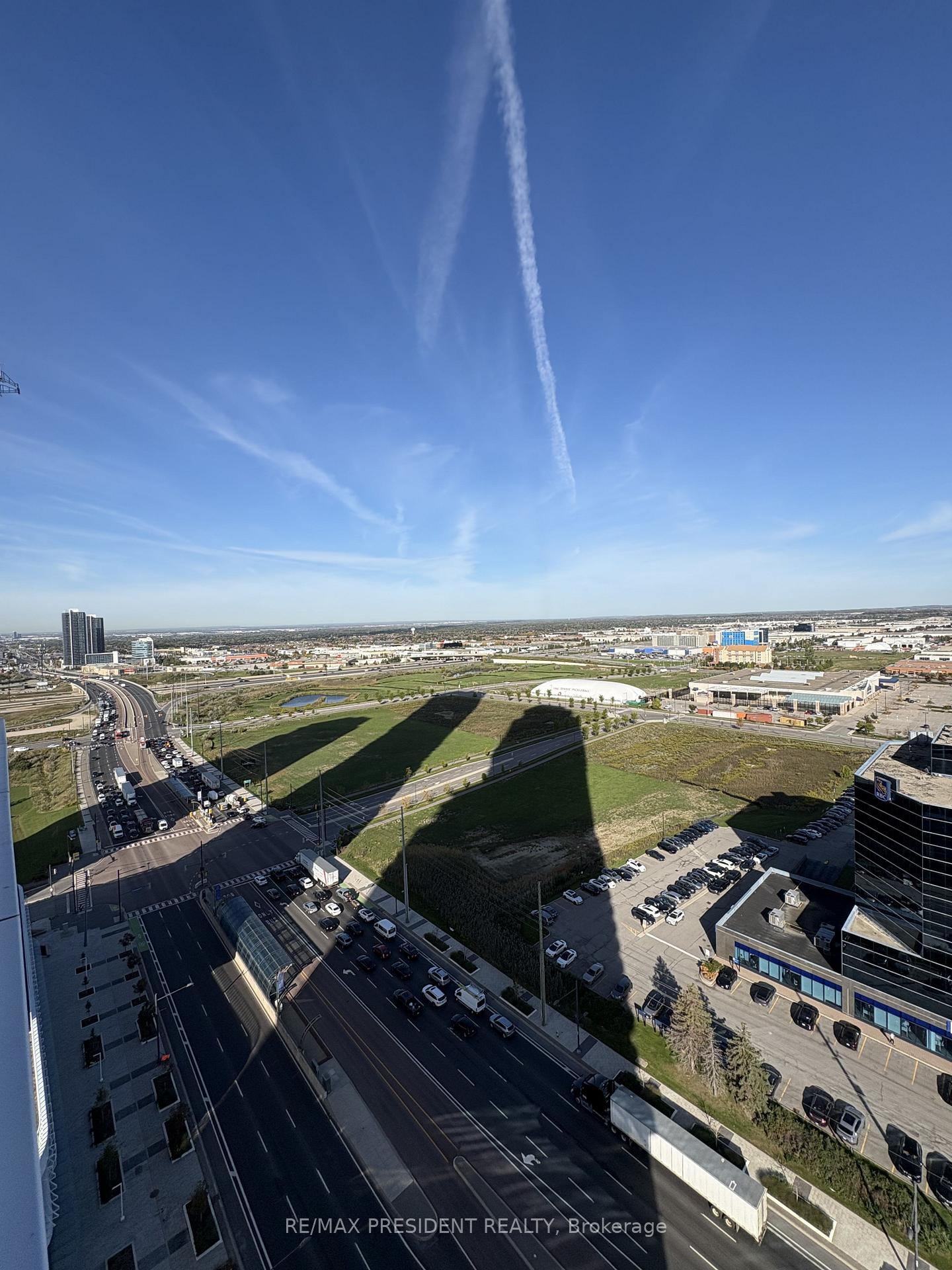 Photo 14 of Unit 2205, 8 Interchange Way, Vaughan, Vaughan Corporate Centre — HOMEH