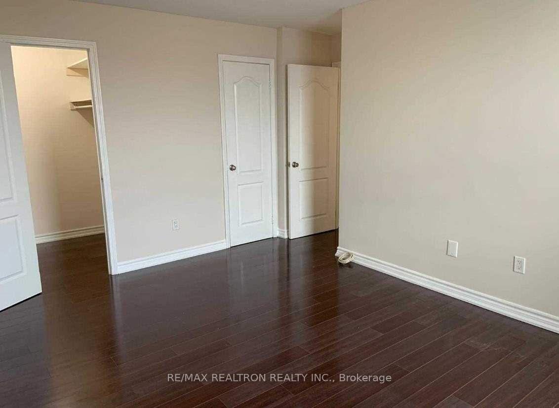Photo 25 of Unit 1906, 10 Edgecliff Golfway, Toronto, Flemingdon Park — HOMEH