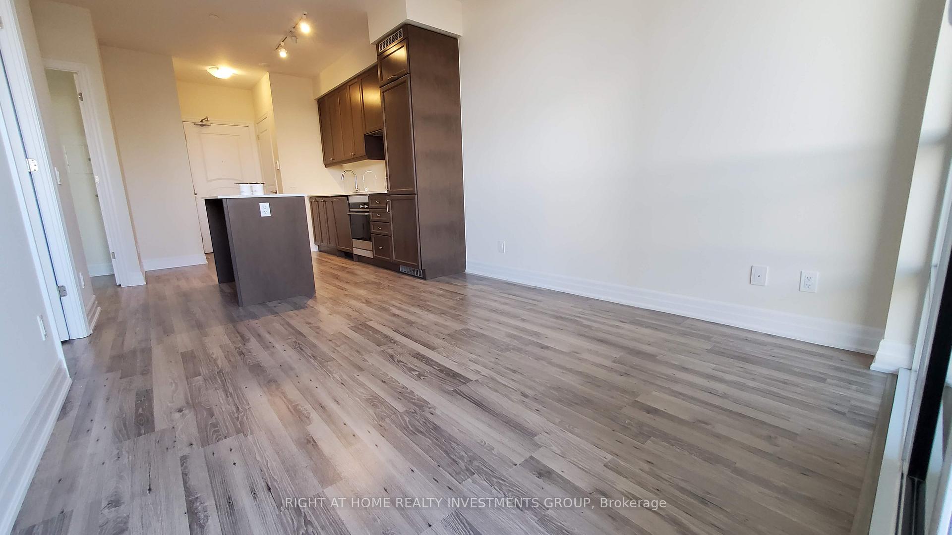 Photo 9 of Unit 1003, 9085 Jane Street, Vaughan, Concord — HOMEH