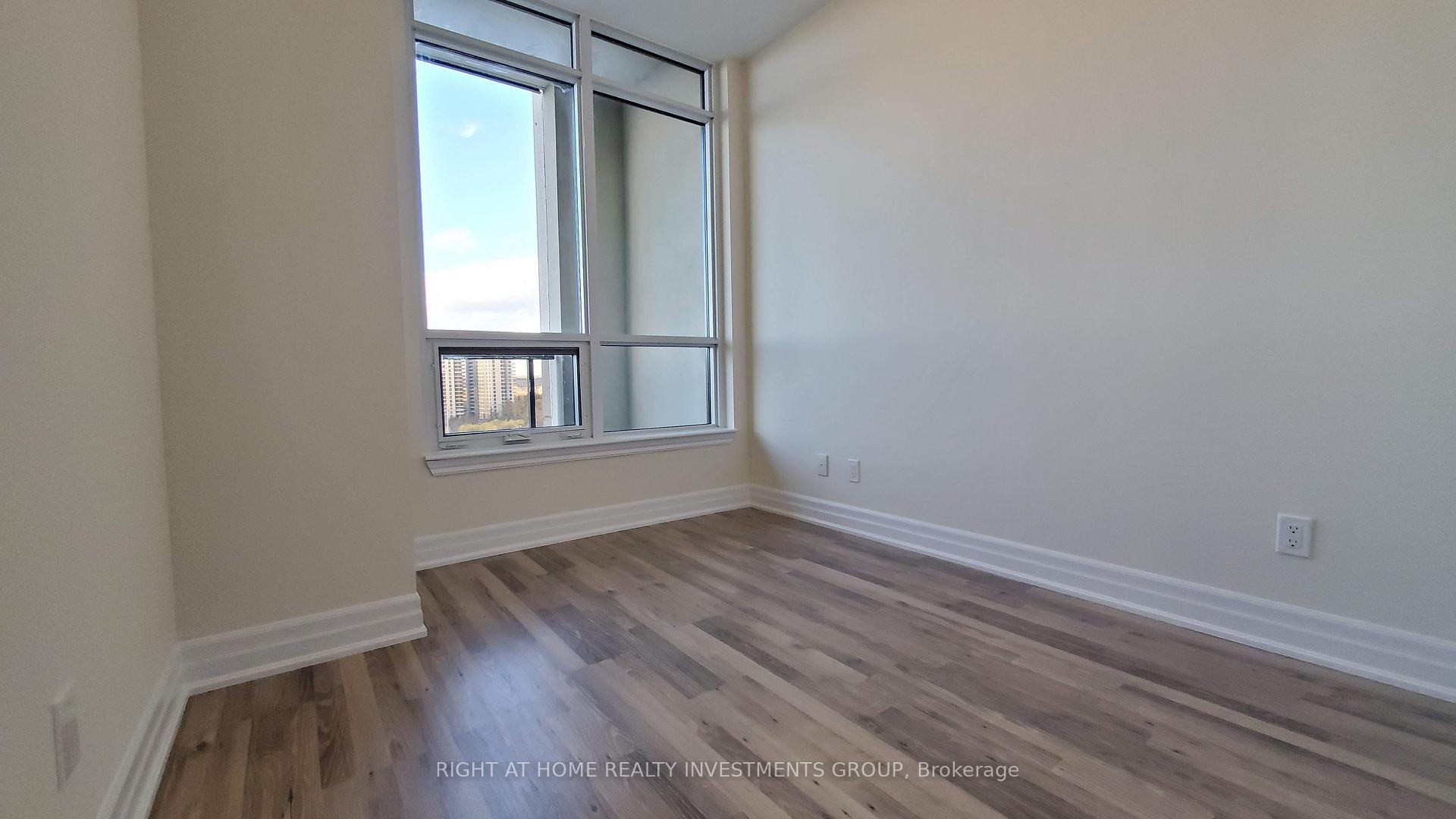 Photo 11 of Unit 1003, 9085 Jane Street, Vaughan, Concord — HOMEH