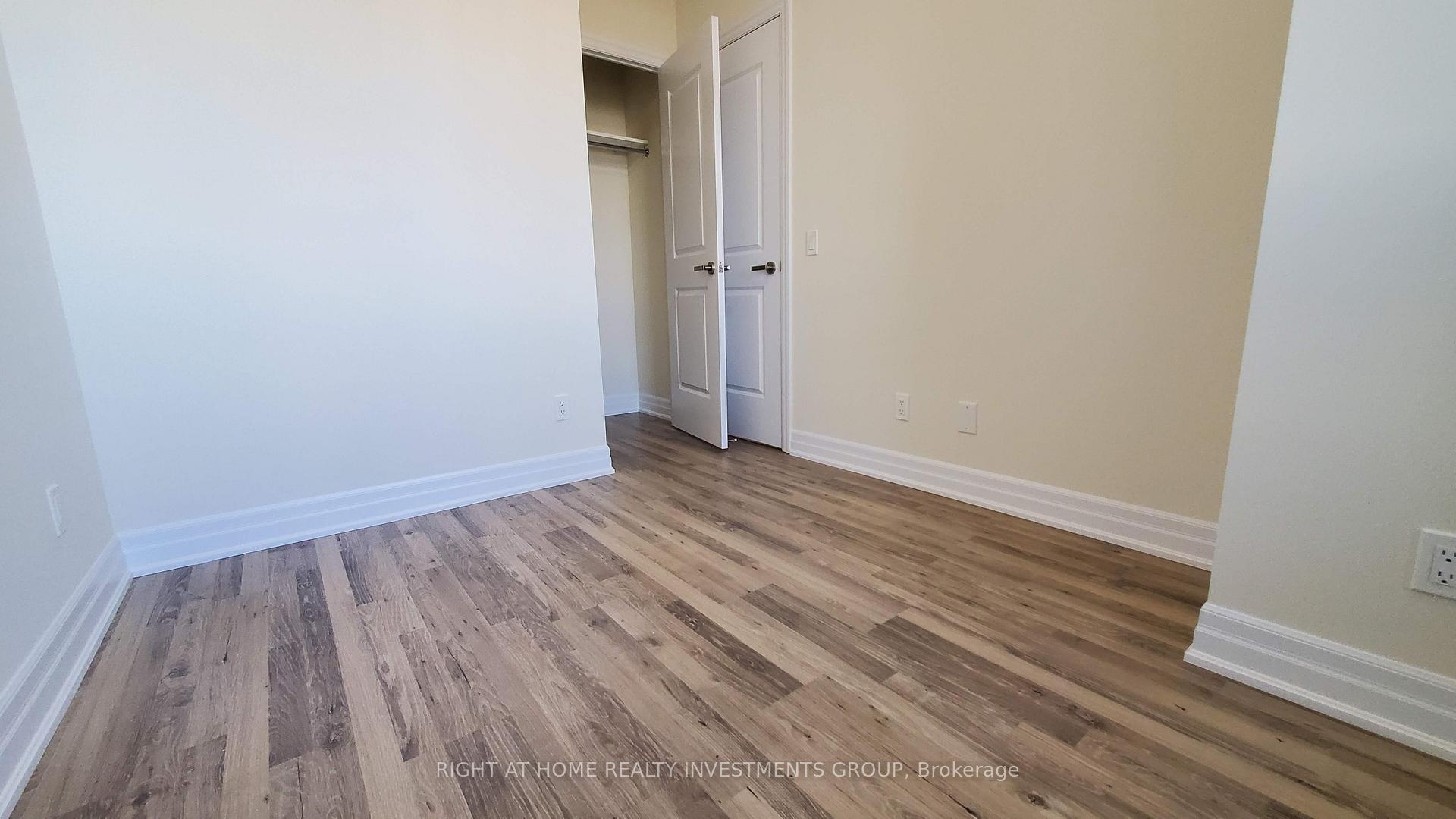 Photo 12 of Unit 1003, 9085 Jane Street, Vaughan, Concord — HOMEH