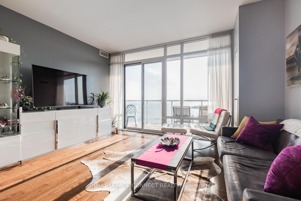 Photo 4 of Unit 1704, 90 Stadium Road, Toronto, Niagara — HOMEH