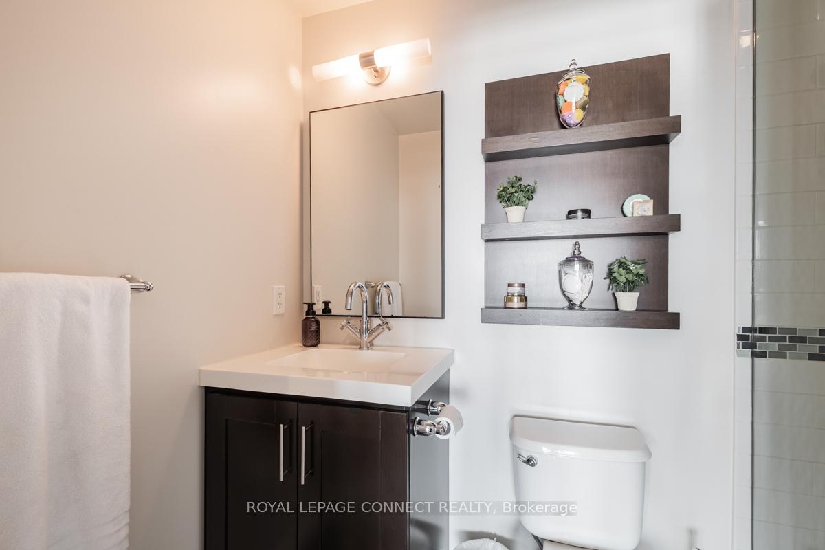 Photo 12 of Unit 1704, 90 Stadium Road, Toronto, Niagara — HOMEH