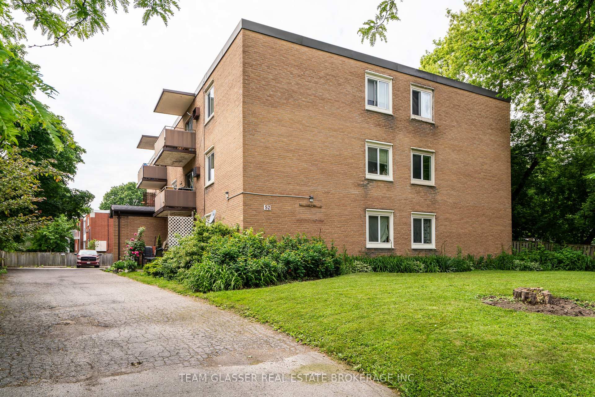 Photo 1 of Unit 104, 52 Hiawatha Street, St. Thomas — HOMEH